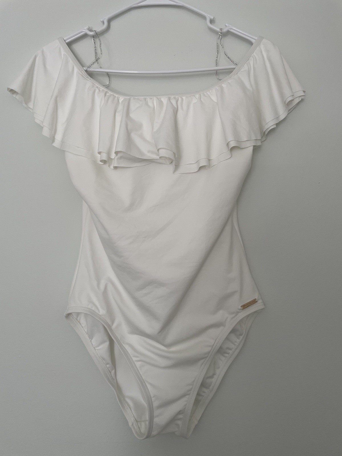 Michael Kors White One-Piece Swimsuit Ruffle Off Shoulder Women’s Size 10