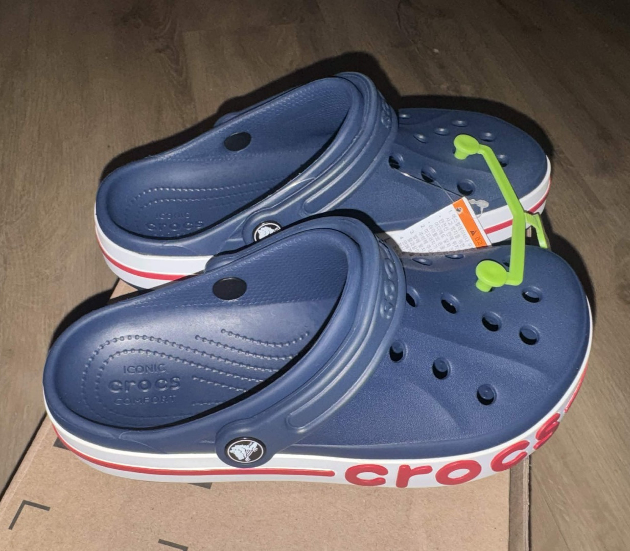NEW with Tag Crocs Bayaband Clog Navy Blue White Red M5 W7 Unisex