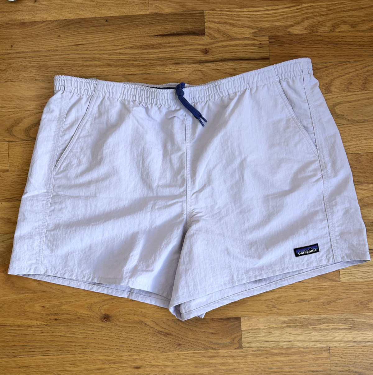 New! Womens X Large Patagonia 5″ Barely Baggies Shorts YOU PICK Purple Geometric