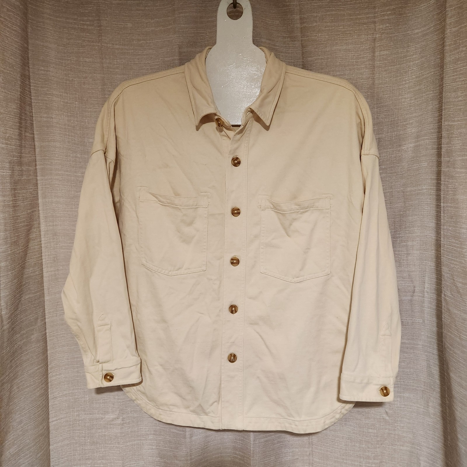VUORI Mackenzie Shirt Jacket Women’s Size M/L Salt Light Beige VW546