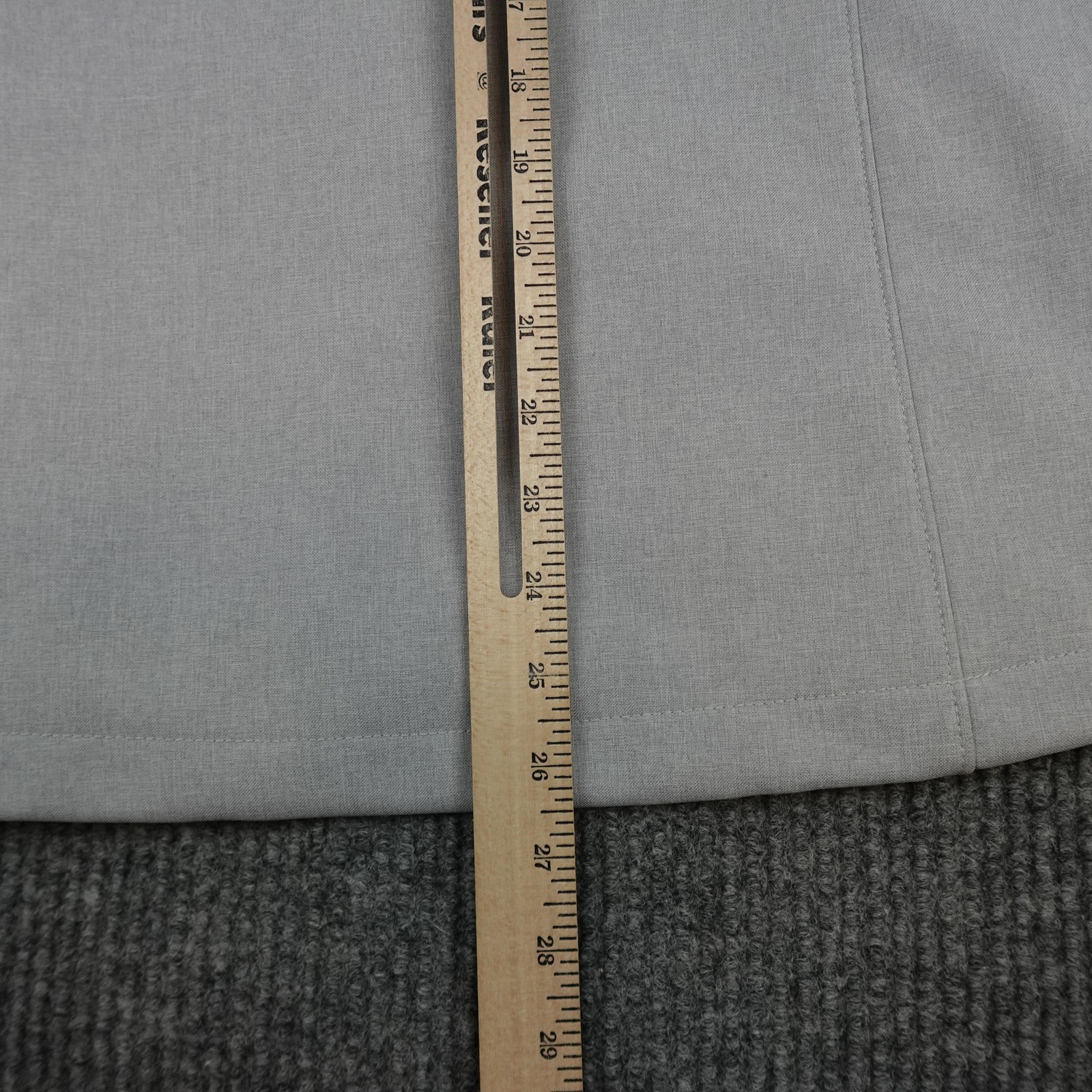 The North Face Apex Jacket Womens Large Gray Softshell Dollar General Logo