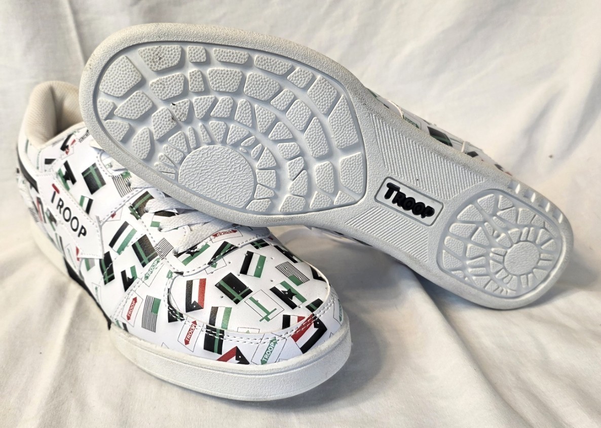 Troop Mens Sneakers Size 11 White Graphic Print Retro Low Top 1CM00076-775
