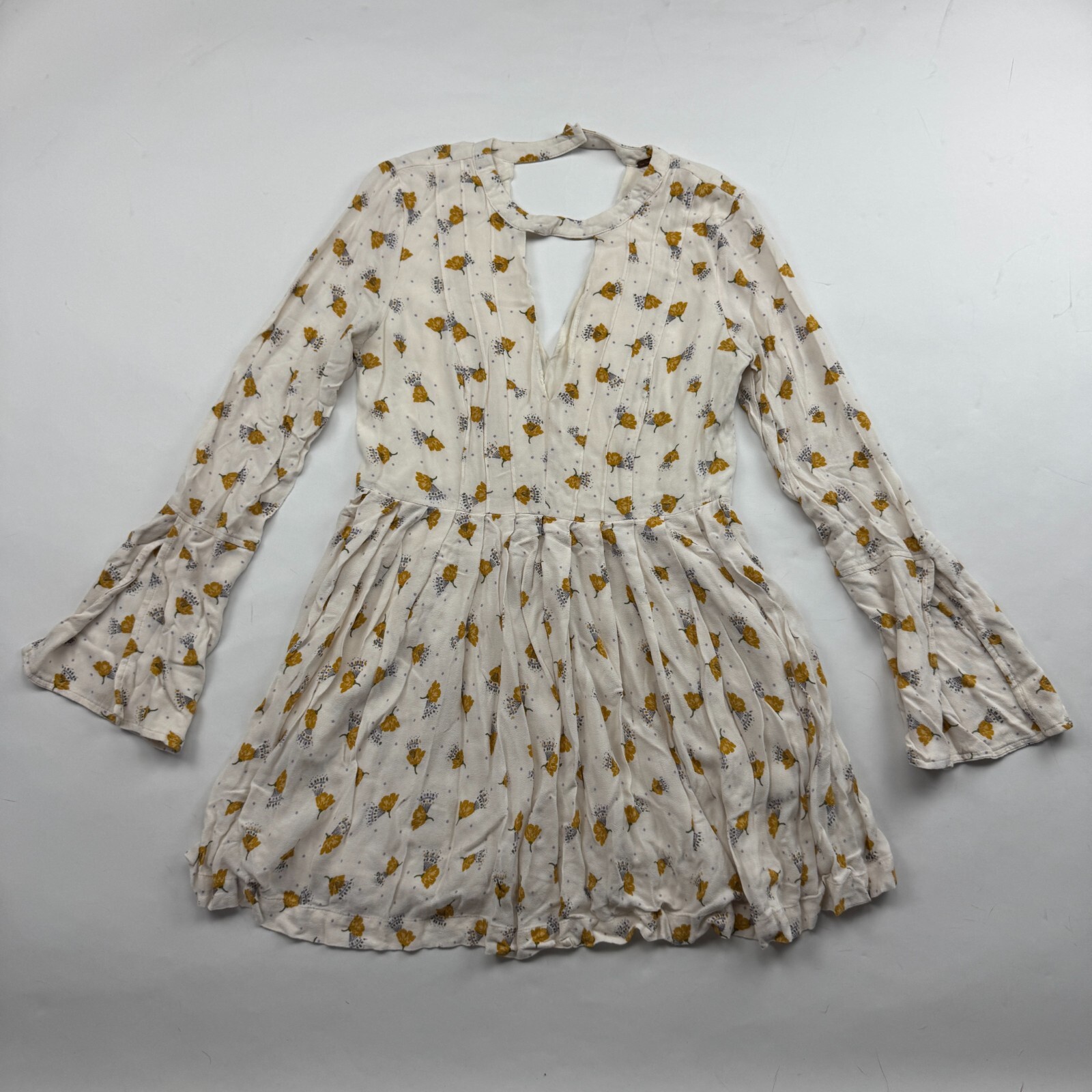 Free People Tegan Ivory Floral Long Flare Sleeve Mini Dress Rayon Sz 4 OB536552