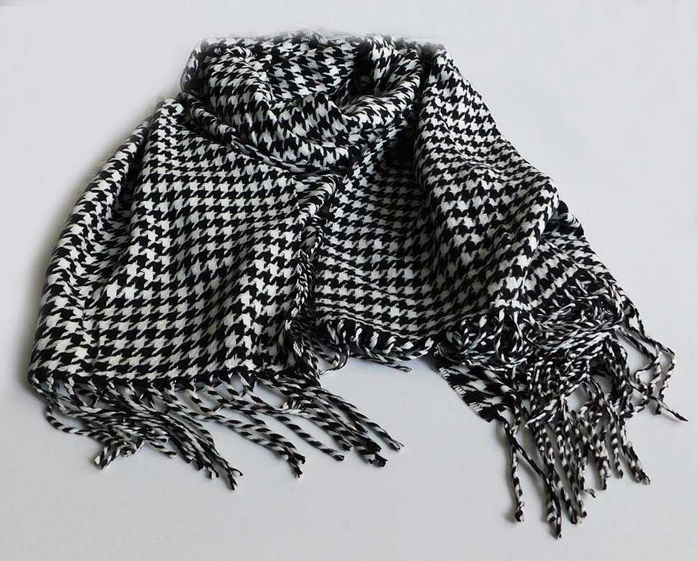 New Elegant Large Winter Italy Design Houndstooth Super Soft Scarf Black/White
