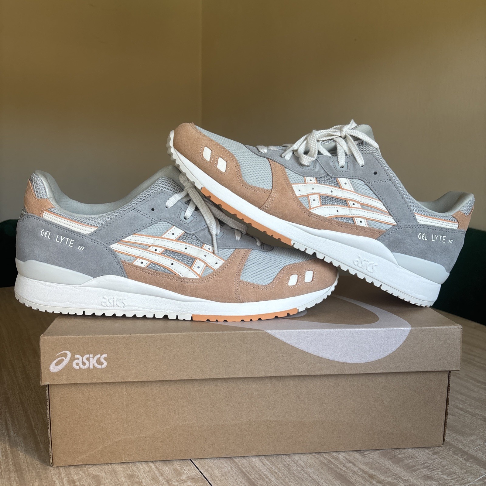Asics Gel-Lyte III OG White Sage/Cream 1203A330-022 Mens Size 13