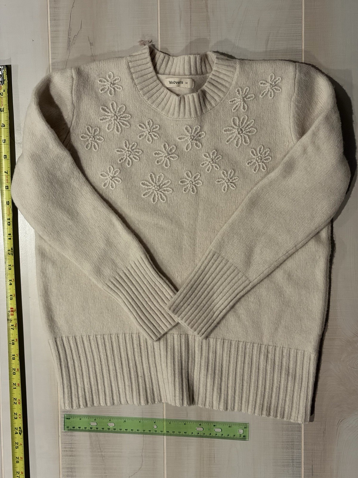 Woolovers Embroidered Set In Sleeve Sweater In Cream – M Womens 100% Lambswool