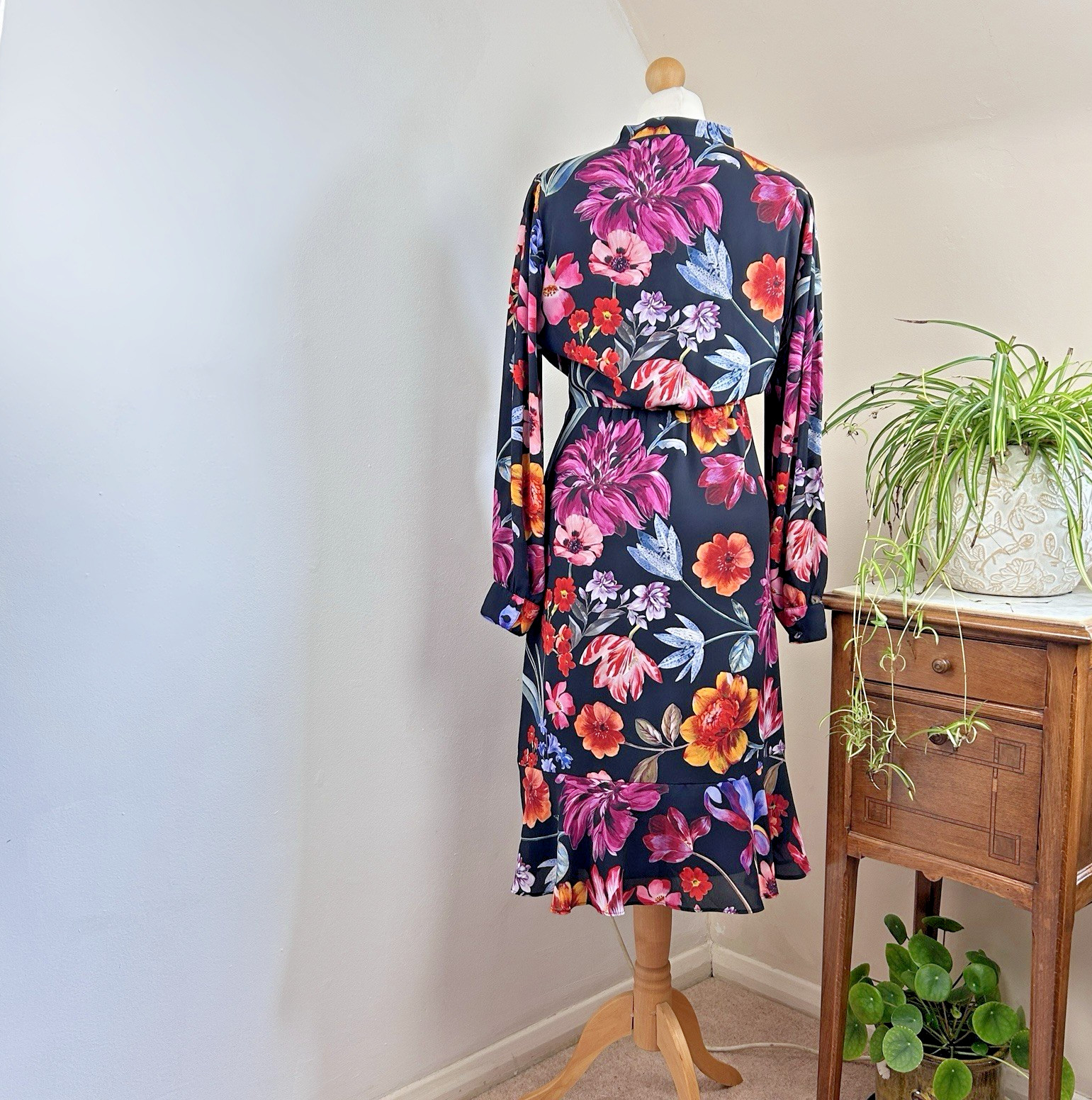 J. Crew Tea Dress Size 10 Multicoloured Floral Midi Length Wedding Races