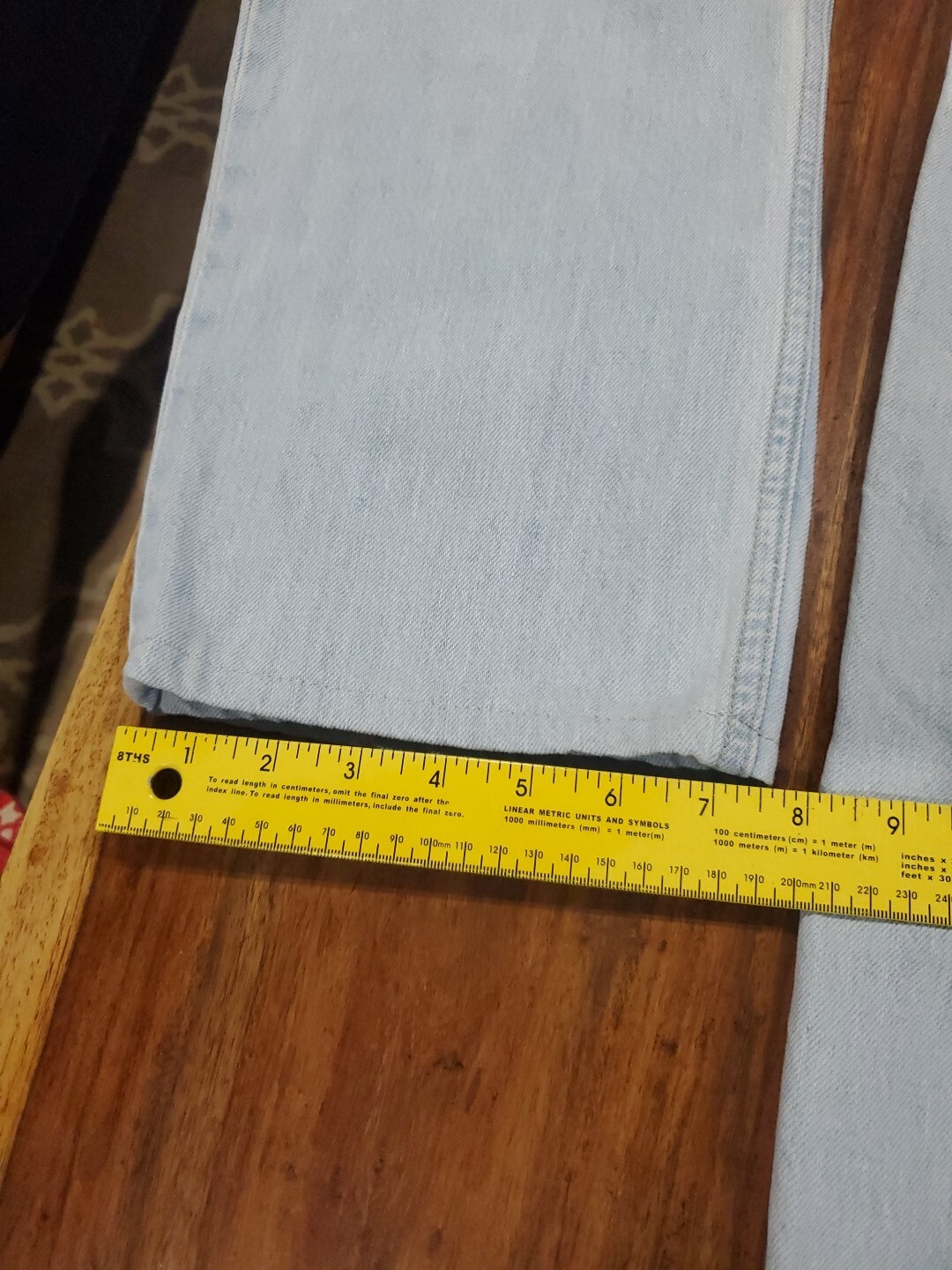 Levi’s Low Pro Straight Jeans Women’s 28 Actual 30×28 Distressed Light Wash…