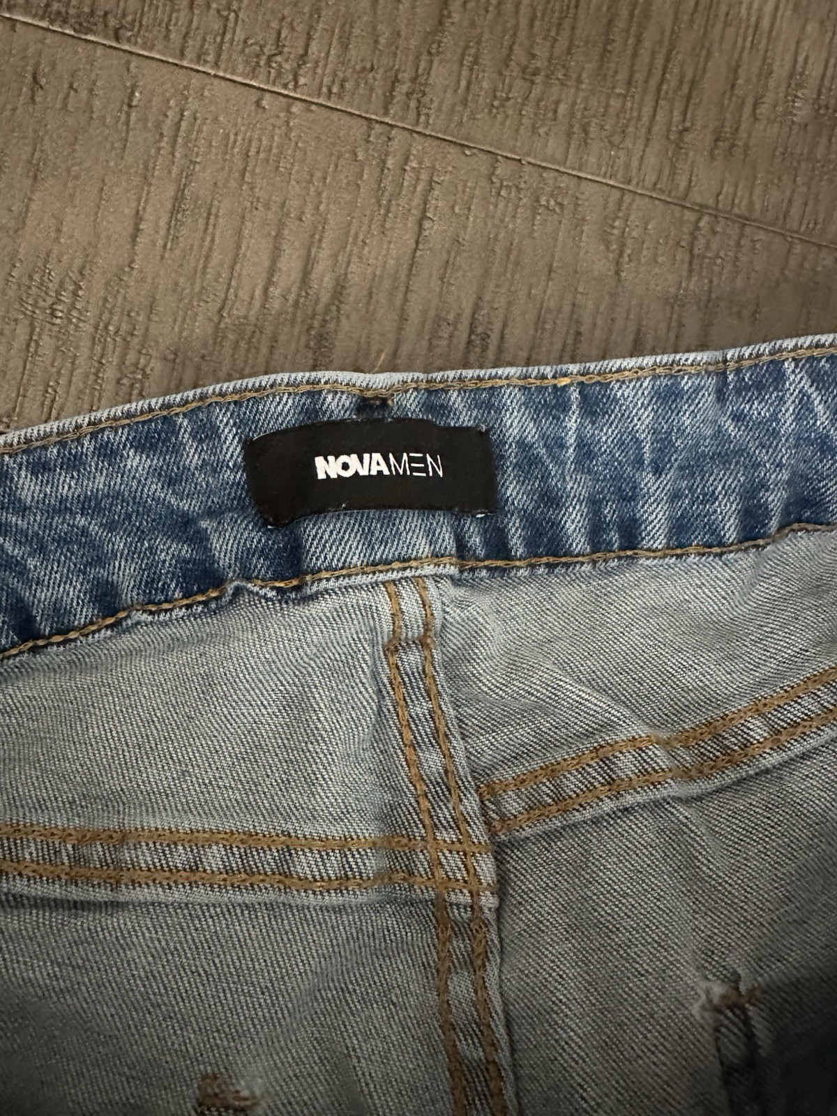 Nova Men’s Jeans Distressed Size 32