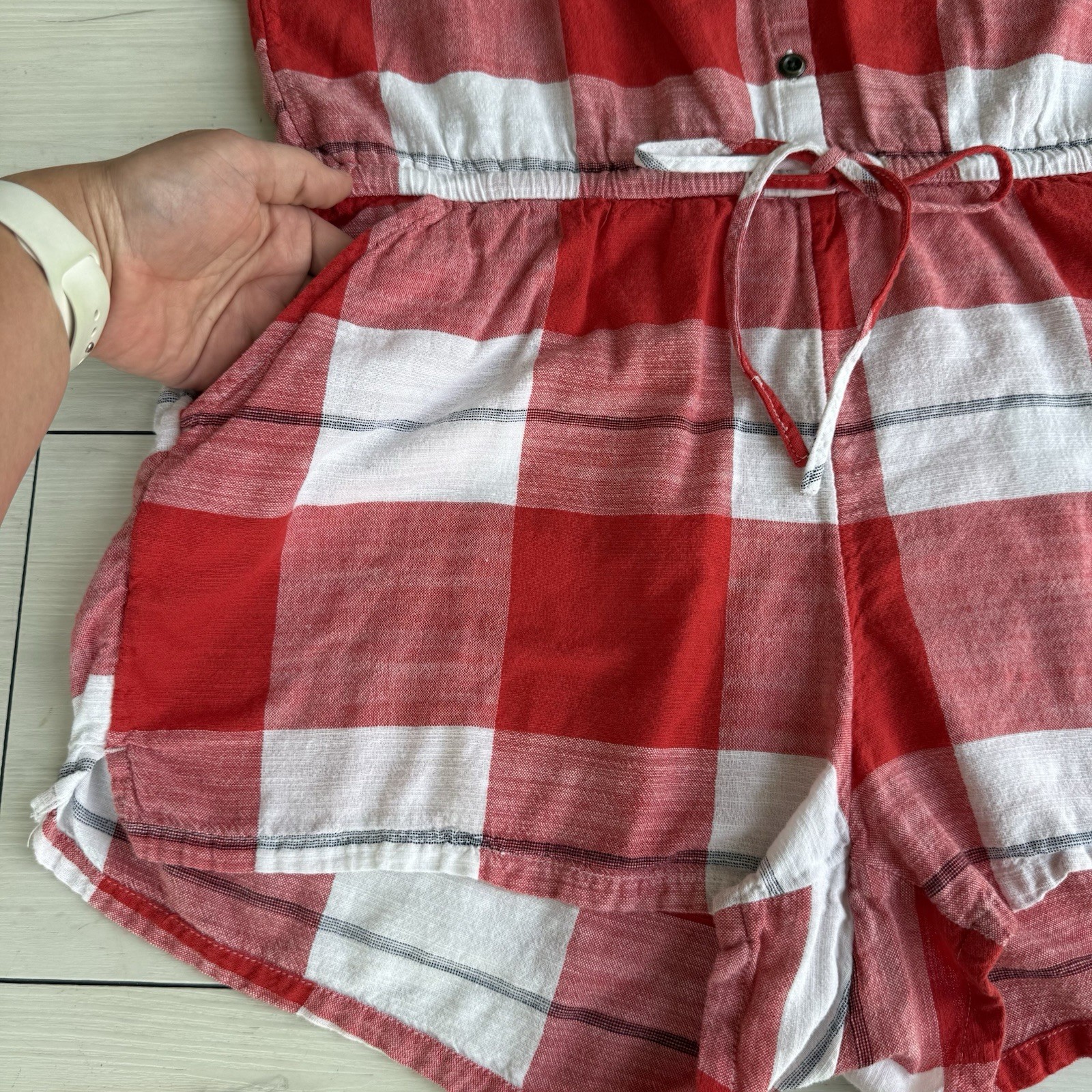 Old Navy Womens M Red White & Blue Plaid Sleeveless Shorts Romper 100% Cotton
