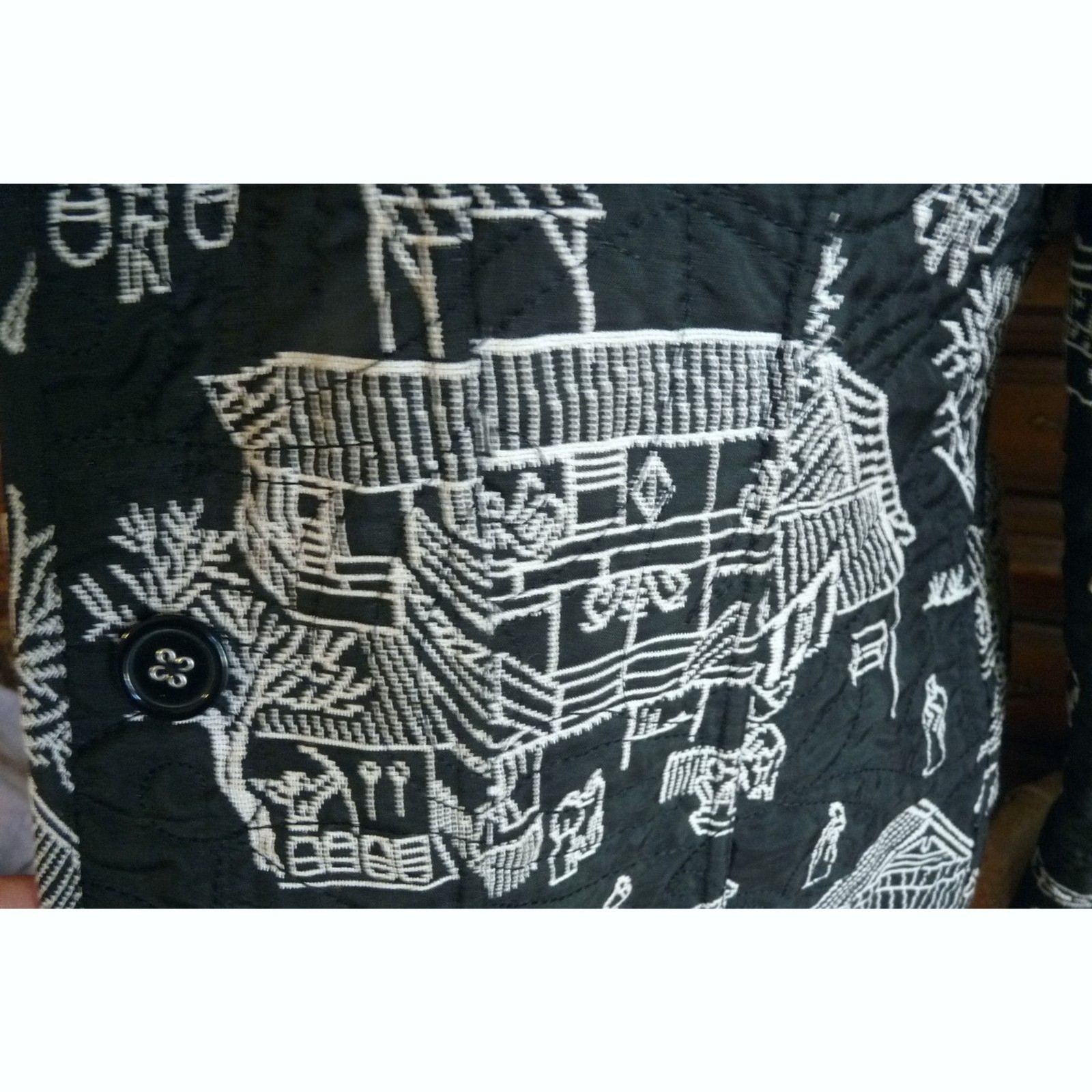 Reversible Quilted Light Fitted Jacket Animal Print & graphic embroidery sides L
