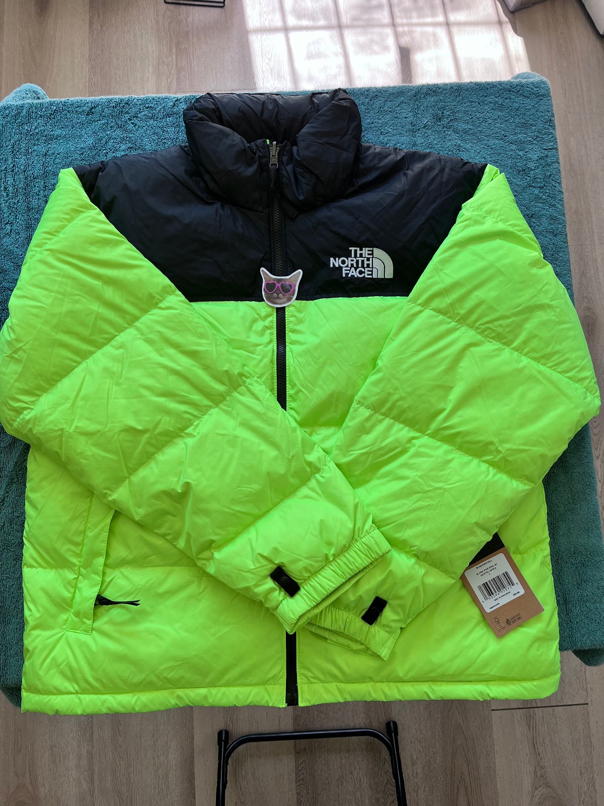 The North Face: Men’s 1996 Retro Nuptse Jacket – Safety Green [Brand New, Sz: L]