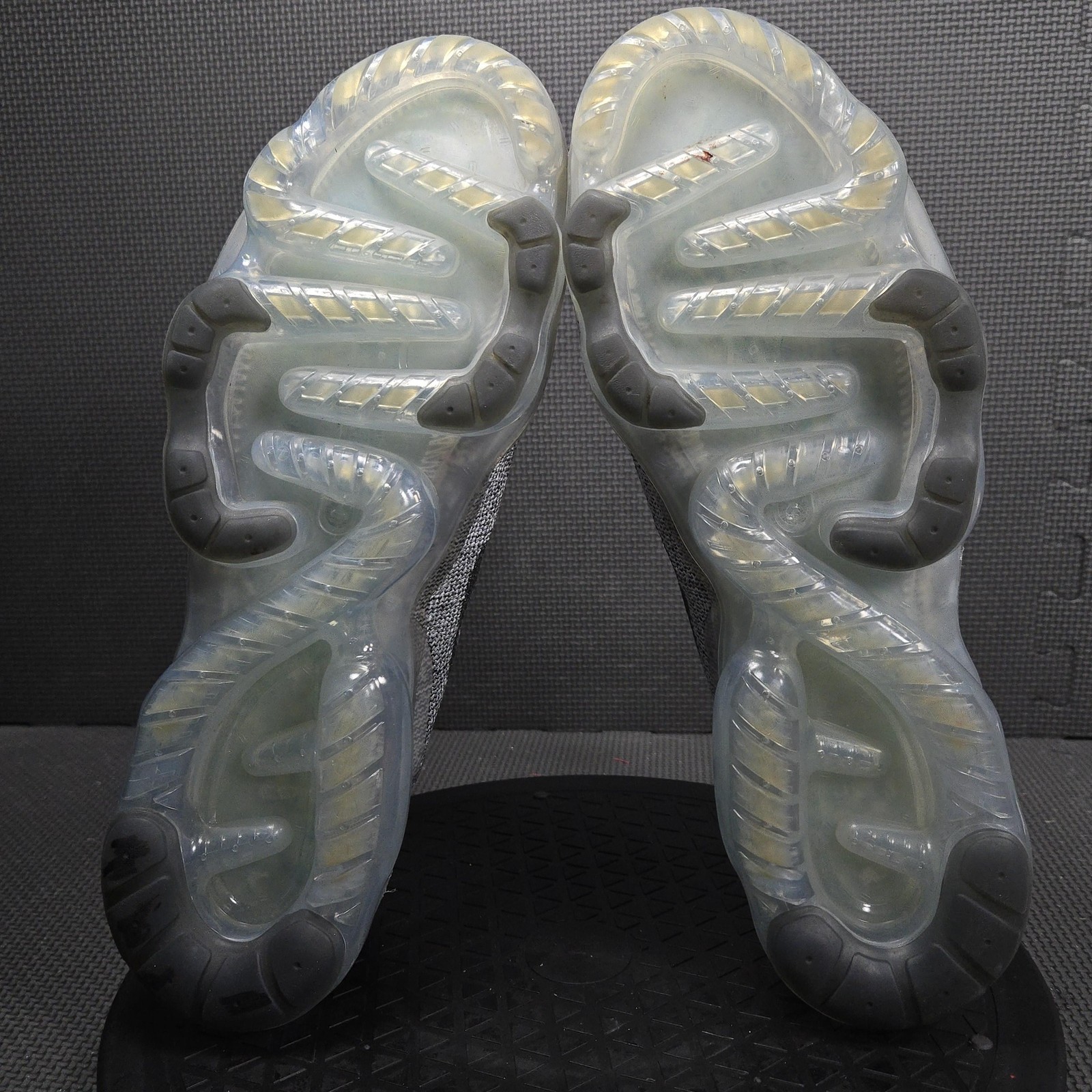 Nike Air VaporMax 2023 Flyknit Shoes Mens Size 11 Gray Low Sneakers DV1678-004