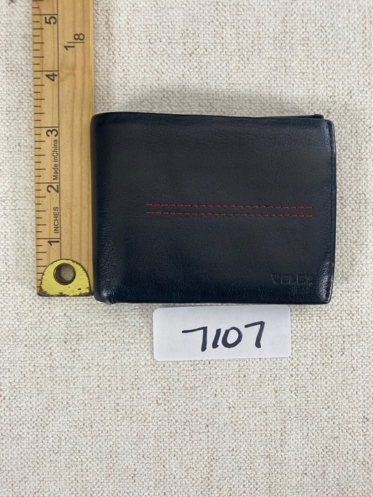 VELEZ Bifold Leather Wallet Mens Size 4.5×3.5″ Black Red Classic 8 Card Slots
