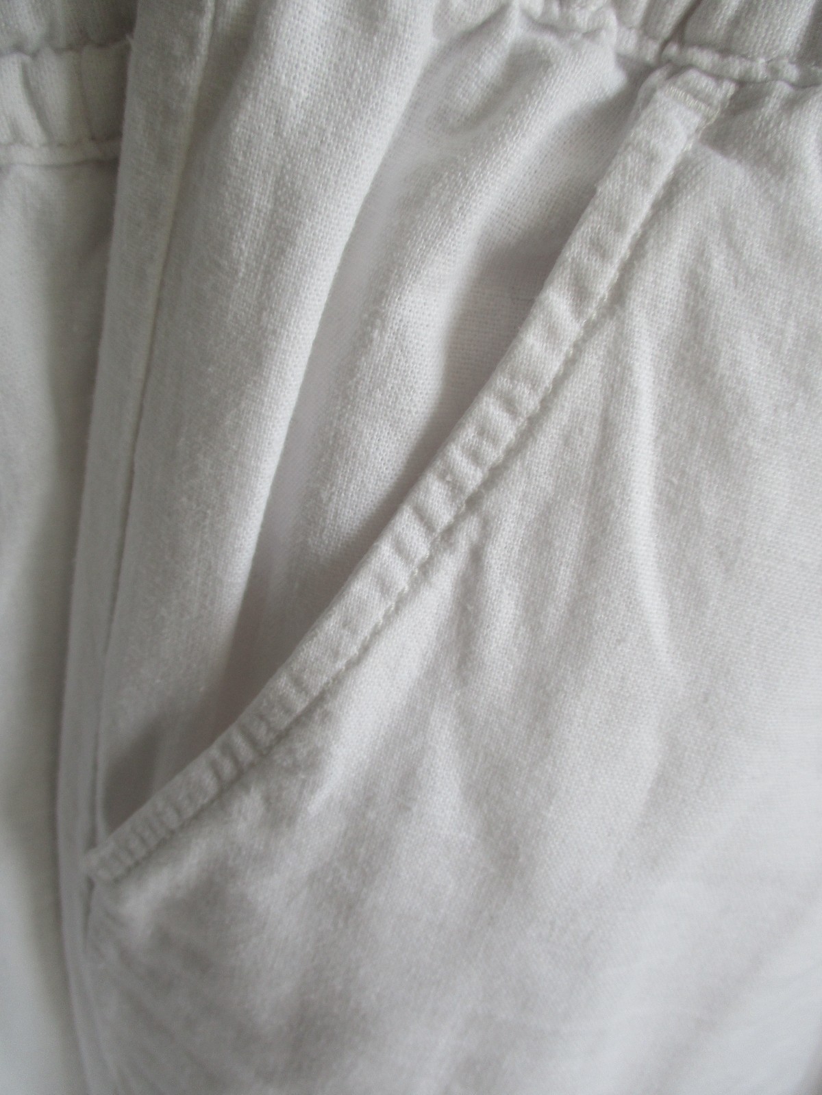 2 pairs Matalan linen mix white and black trousers size 12 (big for size) USED