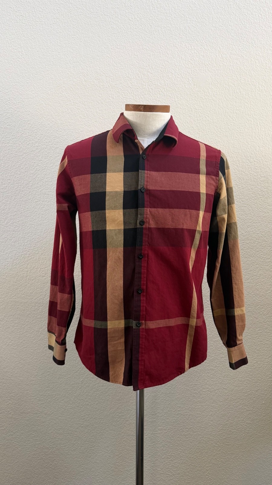 Chuxx Mens Shirt Sz Med Long Sleeve Button Up Plaid Burgandy Tan Cotton