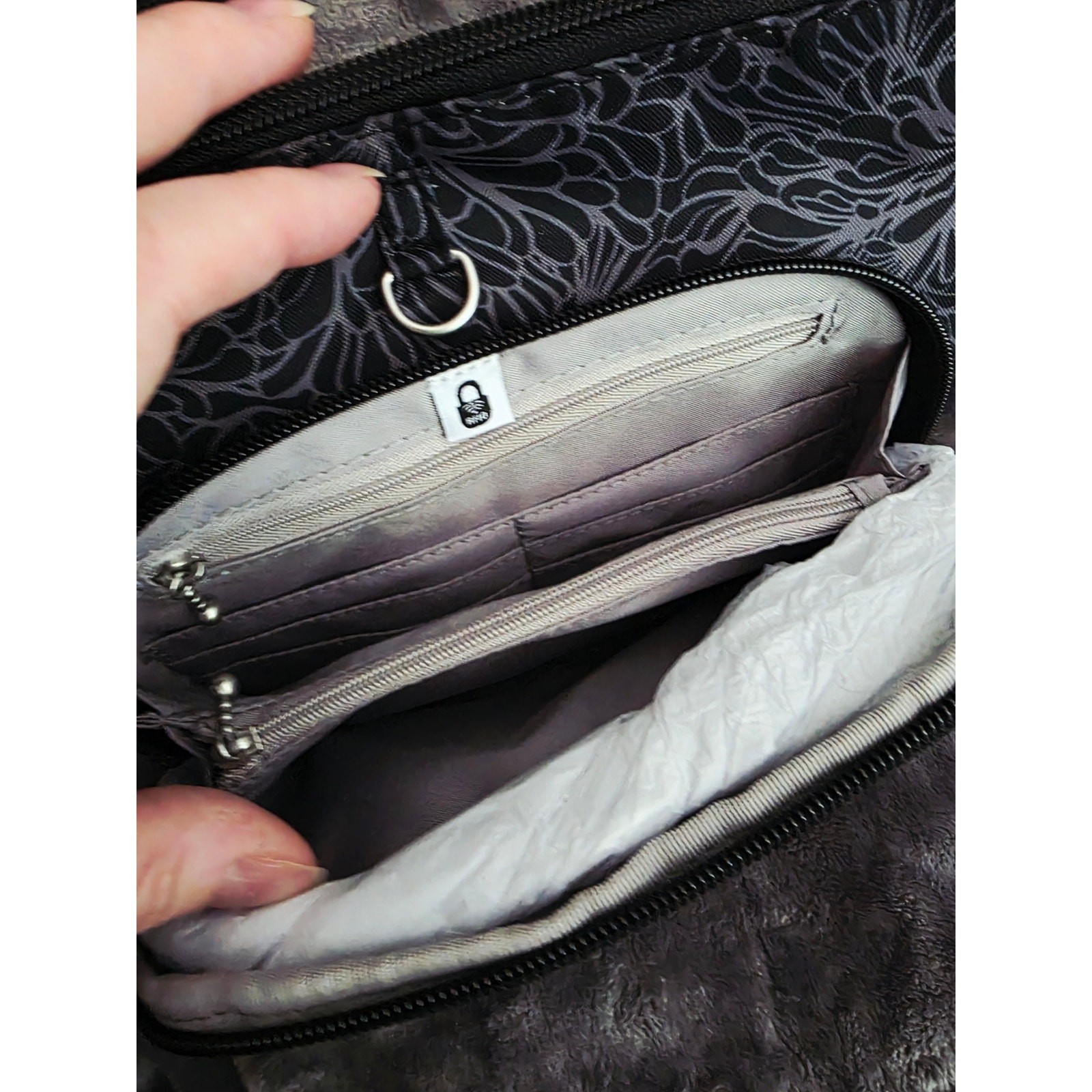 New Baggallini RFID Locking Zipper Floral Travel Crossbody Messenger Bag