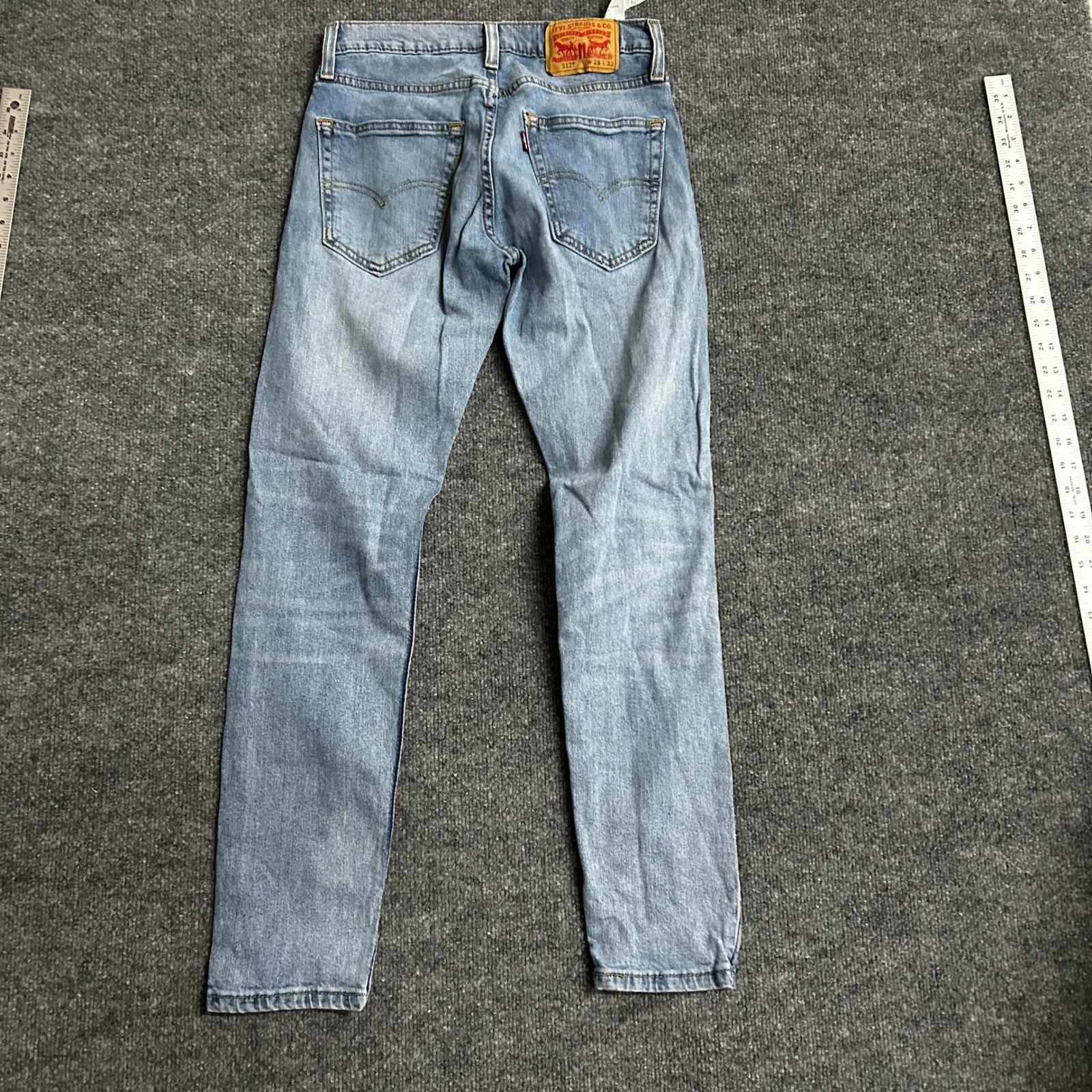 Levi’s Jeans Mens Size 28×32 512 Slim Taper Light Wash Blue Denim Streetwear
