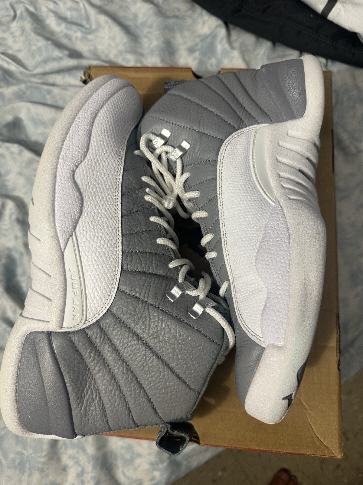 Jordan Air Jordan 12 Retro Stealth Gray/White Men’s High Top 2022 CT8013-015