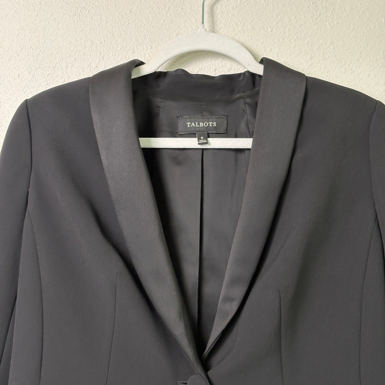 Talbots Tuxedo Blazer Womens 6 Black Satin Shawl Collar Single Button Formal
