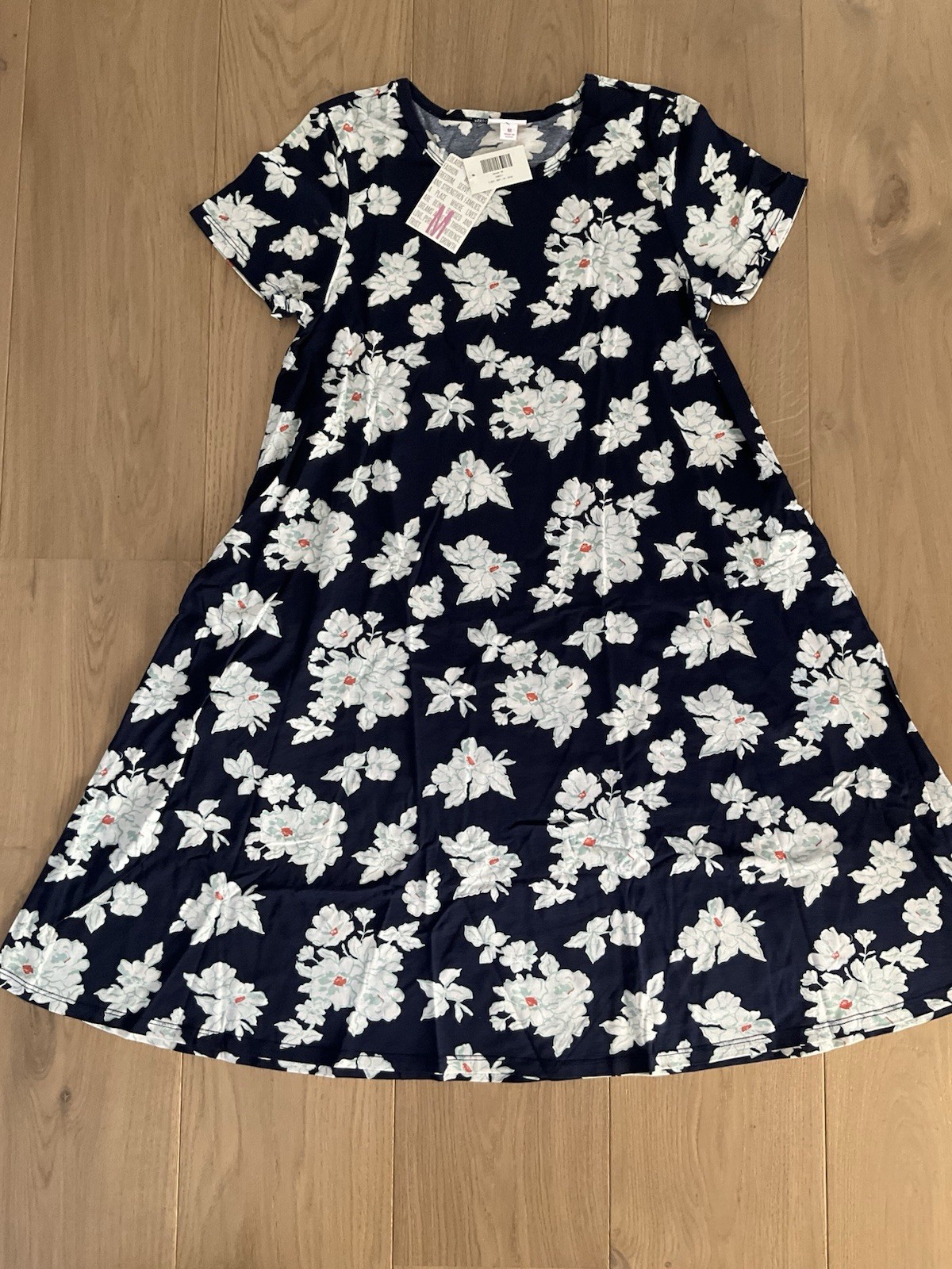 NWT LuLaRoe Medium Jessie Dress – As Pictured