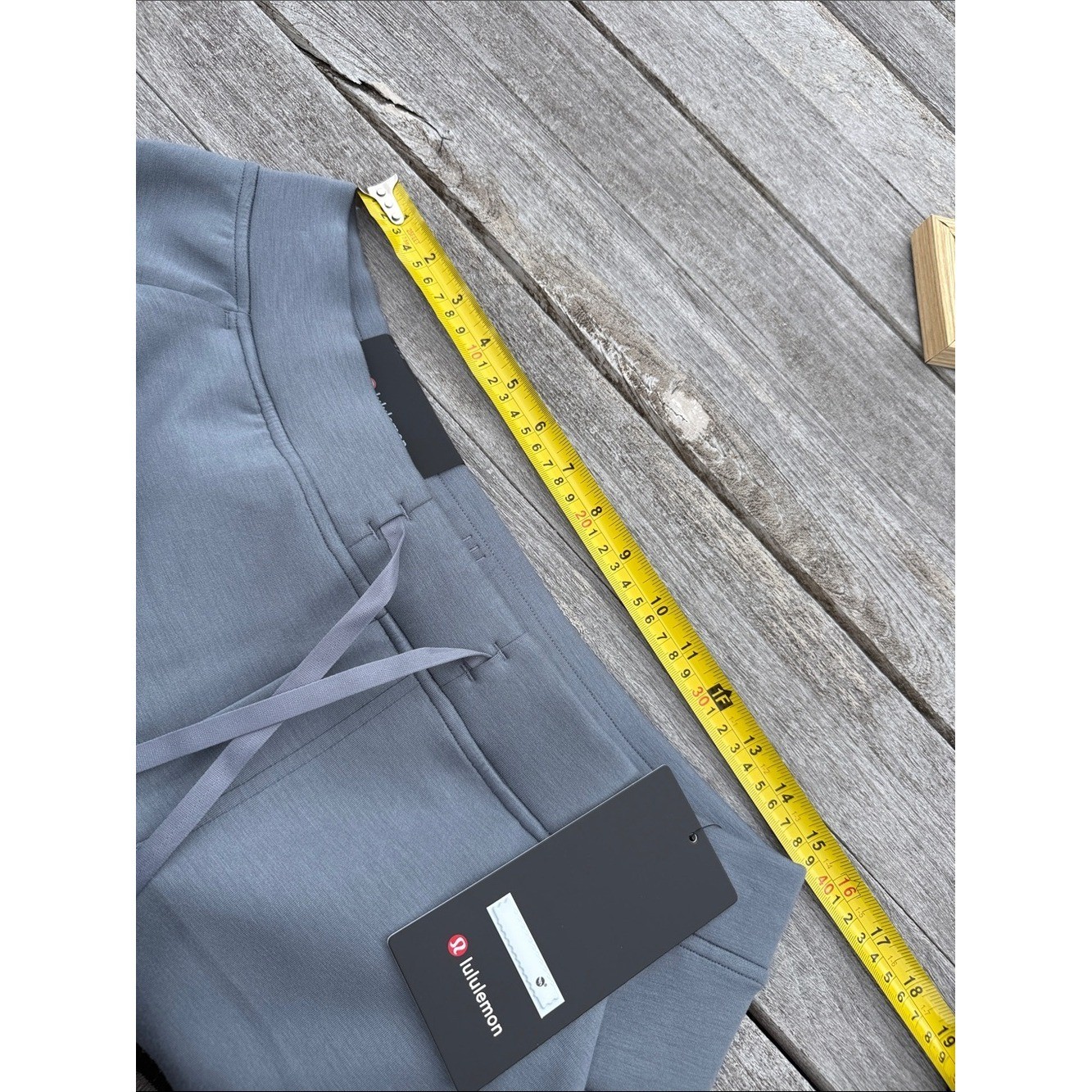 Lululemon Smooth Spacer Jogger Regular Solar Grey Size Large NWT