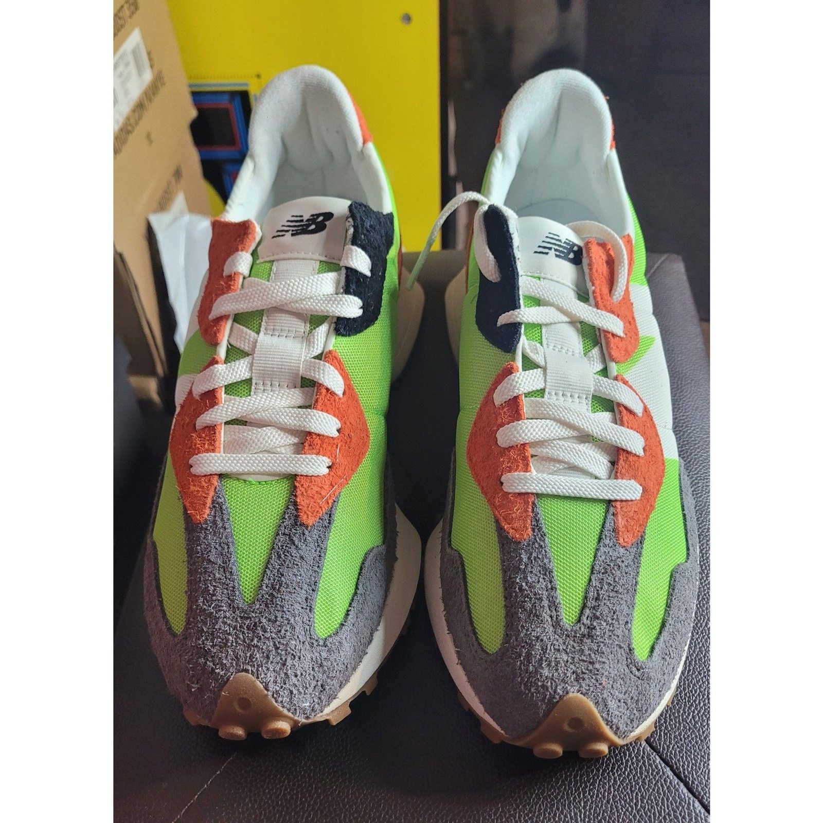 New Balance 327 MS327SFA Green Orange Gray Men’s Size 10 Lifestyle Shoes New