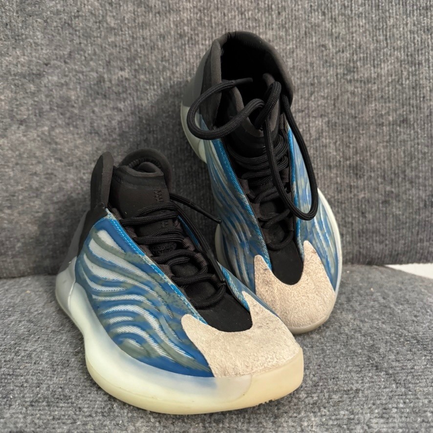 Adidas Yeezy Quantum Frozen Blue G58864 Mens Sneakers Size 6 Basketball Shoes