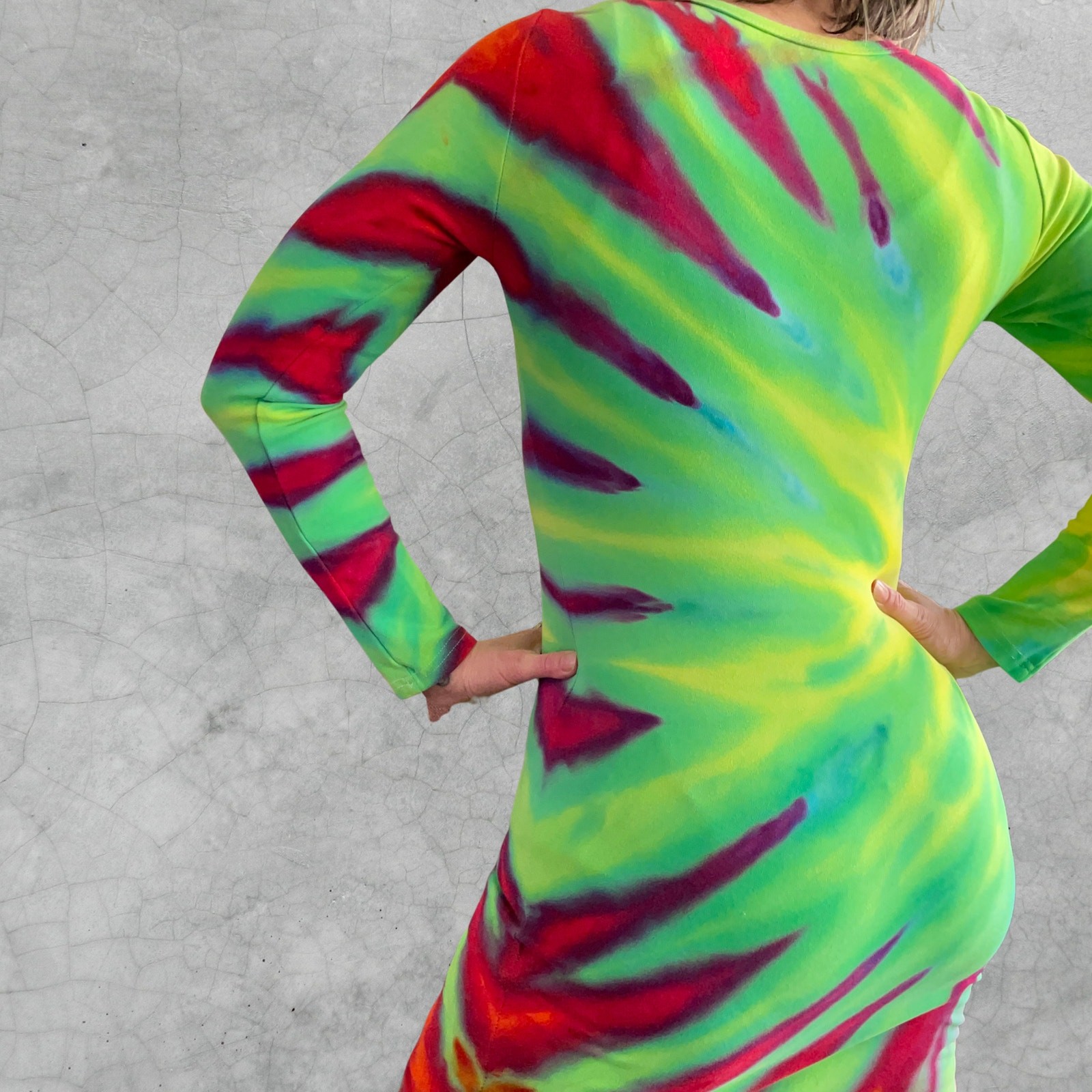 Ice Dyed Long-sleeve Dress – Tie Dye Hippie Boho Drippy Rainbow (Women’s Medium)