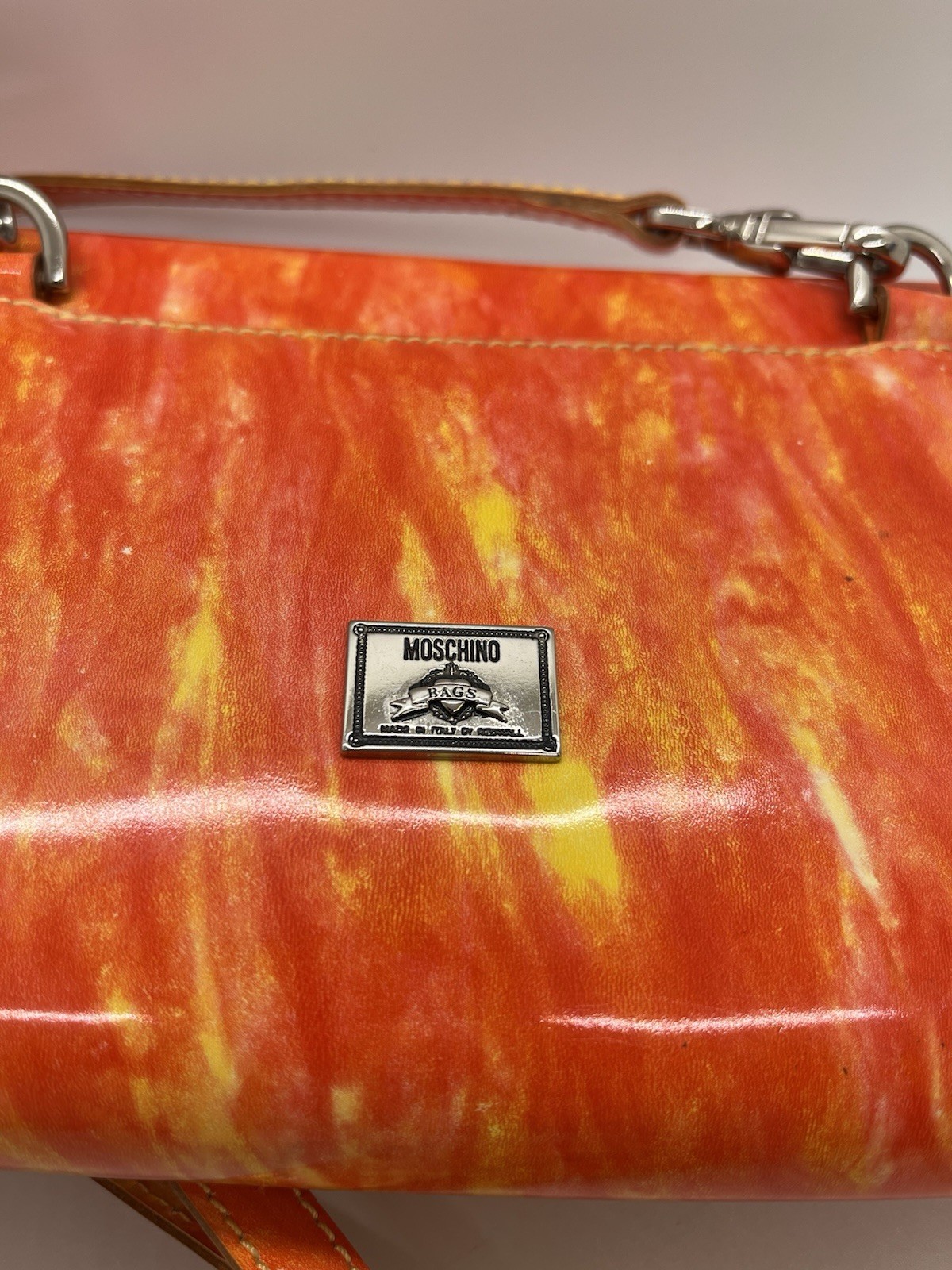 Vintage MOSCHINO Redwall FLAMES / FIRE Shoulder Handbag Clutch Made in Italy