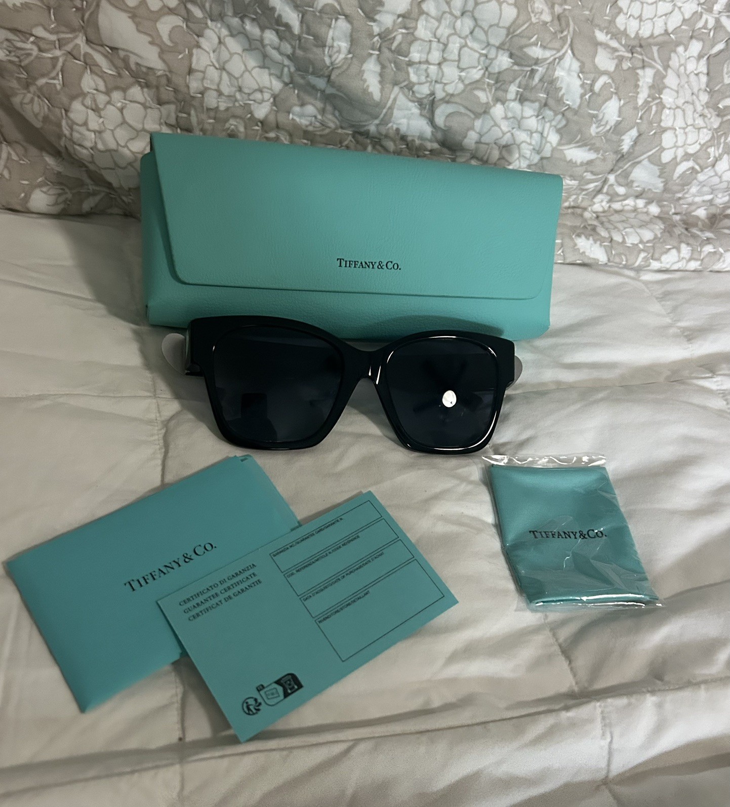 TIFFANY Black Blue Gradient Polarized Sunglasses, gently used, Retail $421