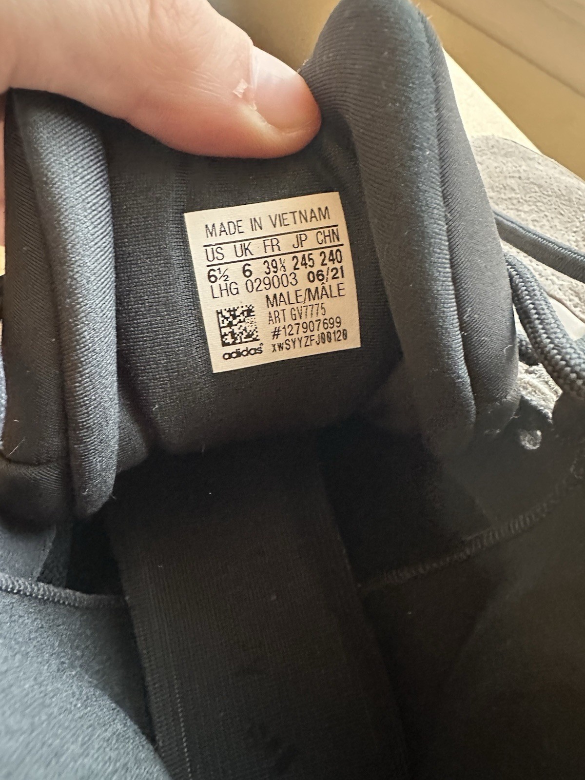 Size 6.5 – adidas Yeezy 500 High Mist Stone