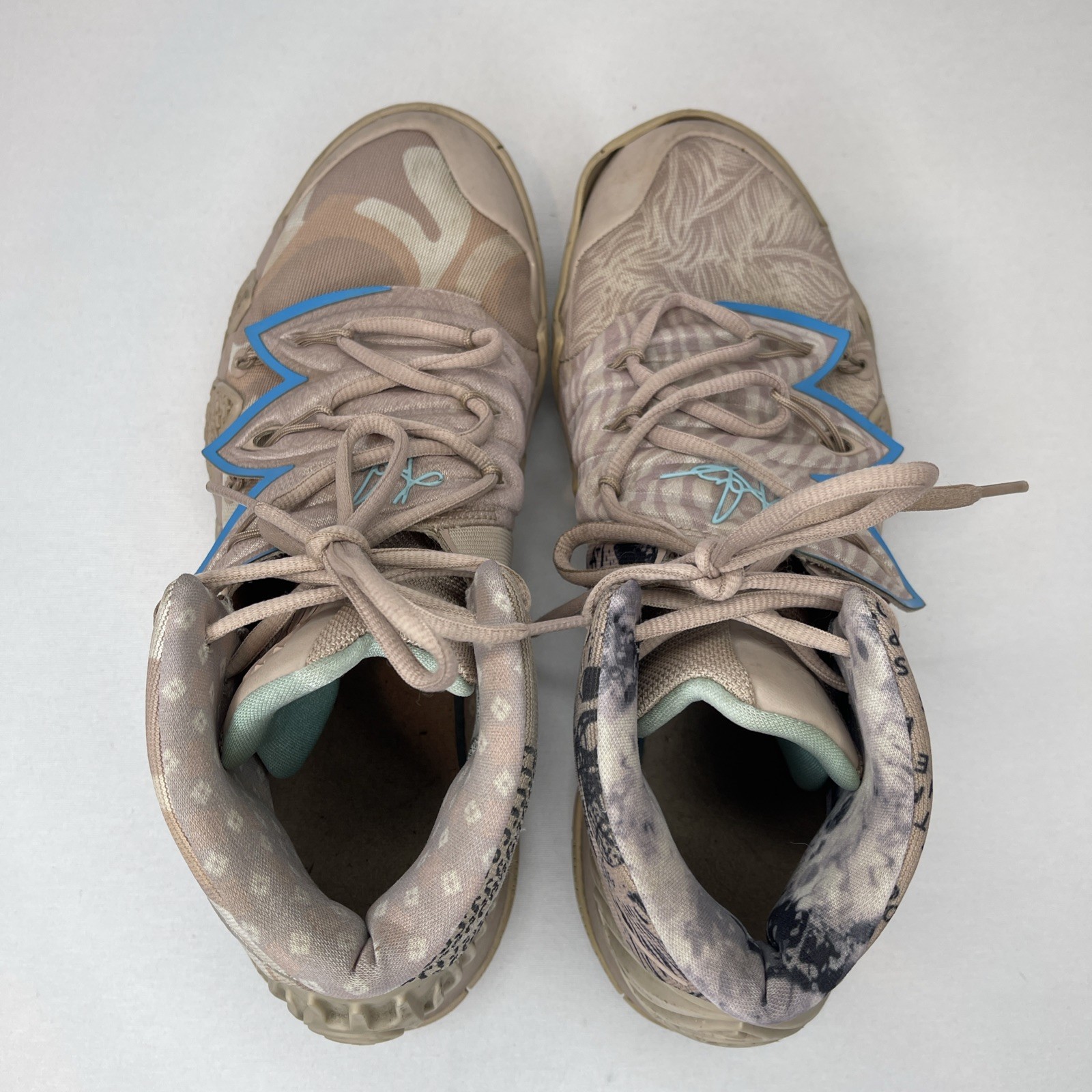 Size 10.5 – Nike Kybrid S2 Desert Camo USED/READ