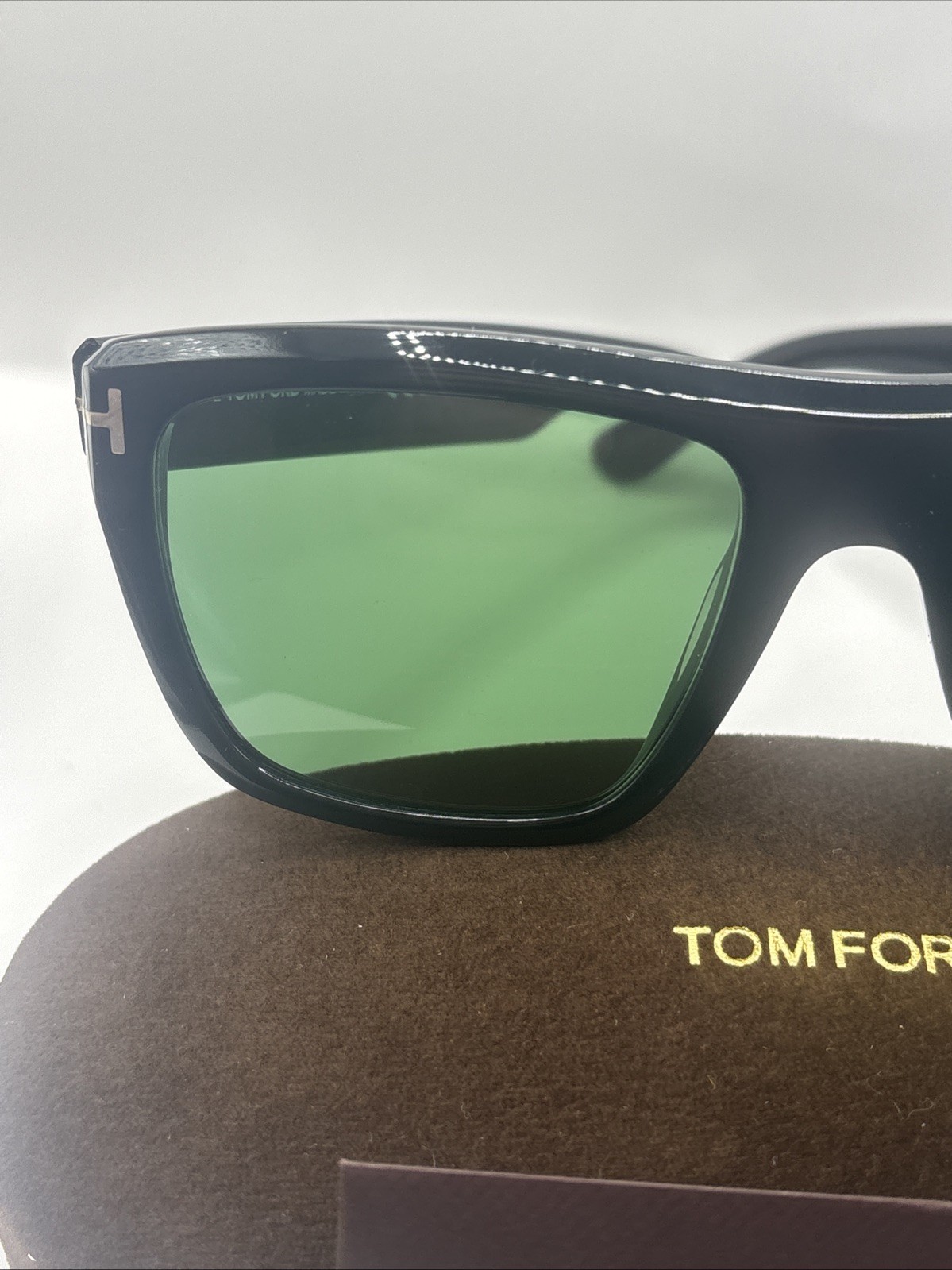 Tom Ford ALBERTO FT 1077 Shiny Black/Green (01N) Sunglasses Brand New Green Lens
