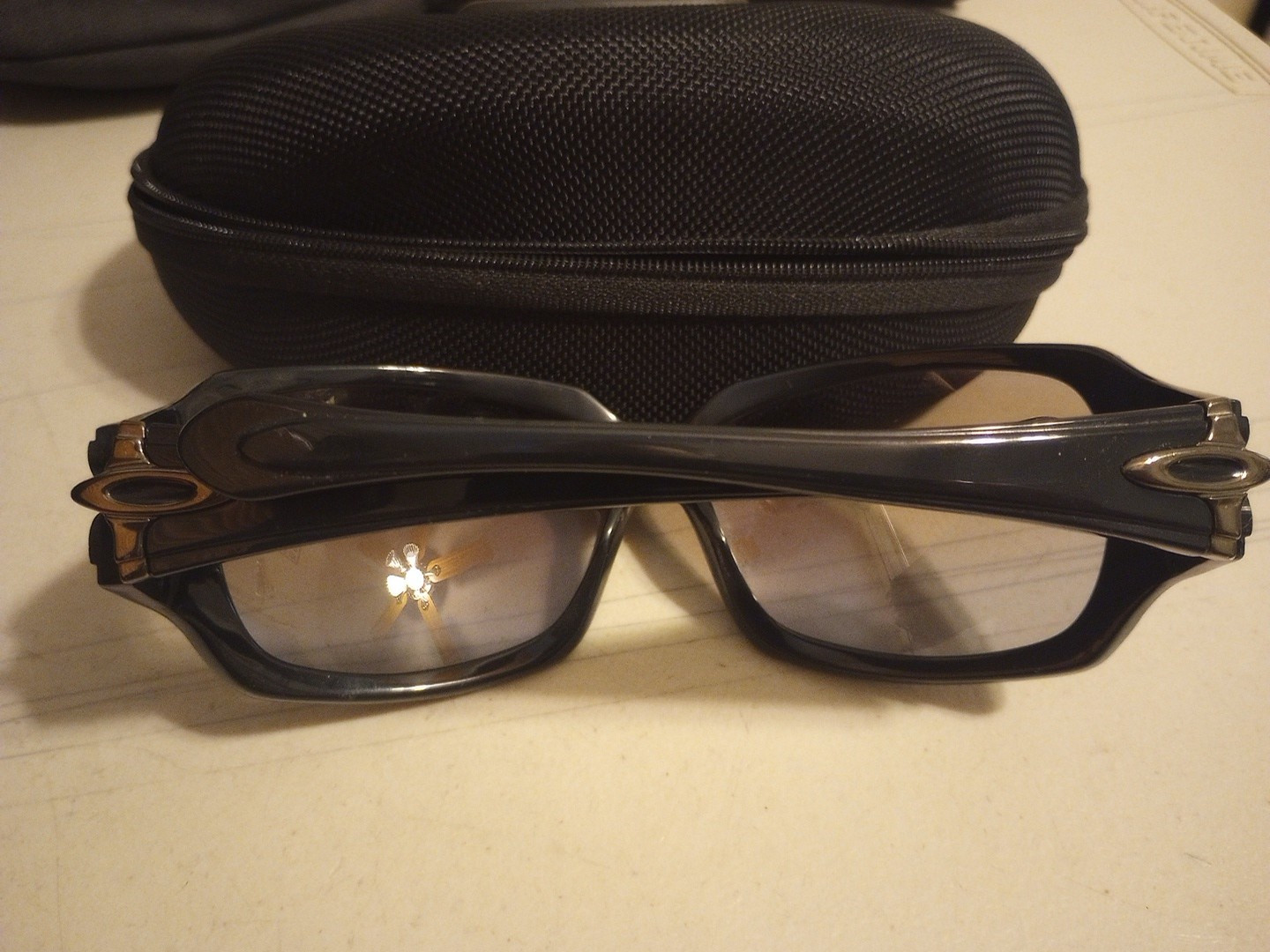 Oakley Script Sunglasses Black Frames w/Light Scratches Lenses Womens with Case