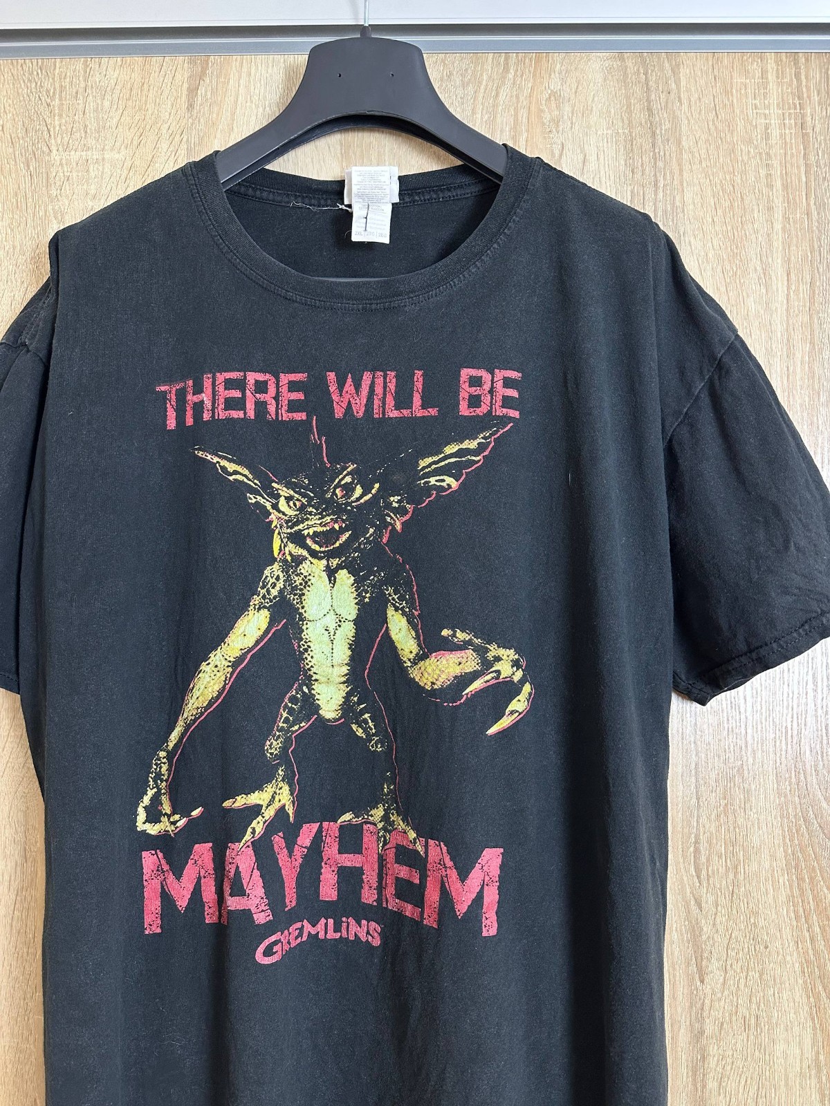 Vintage 00s Gremlins Horror Tee Distressed 2000s T Shirt Mens Size 2XL XXL