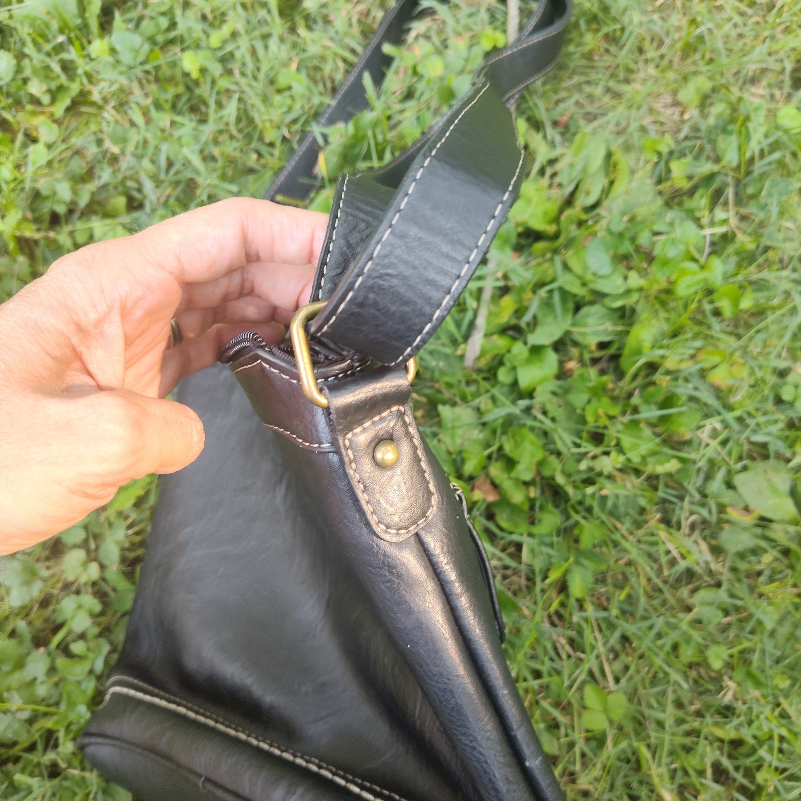 B.O.C. Black Crossbody Bag Zip/Snap Closure Buckle Accent Pockets