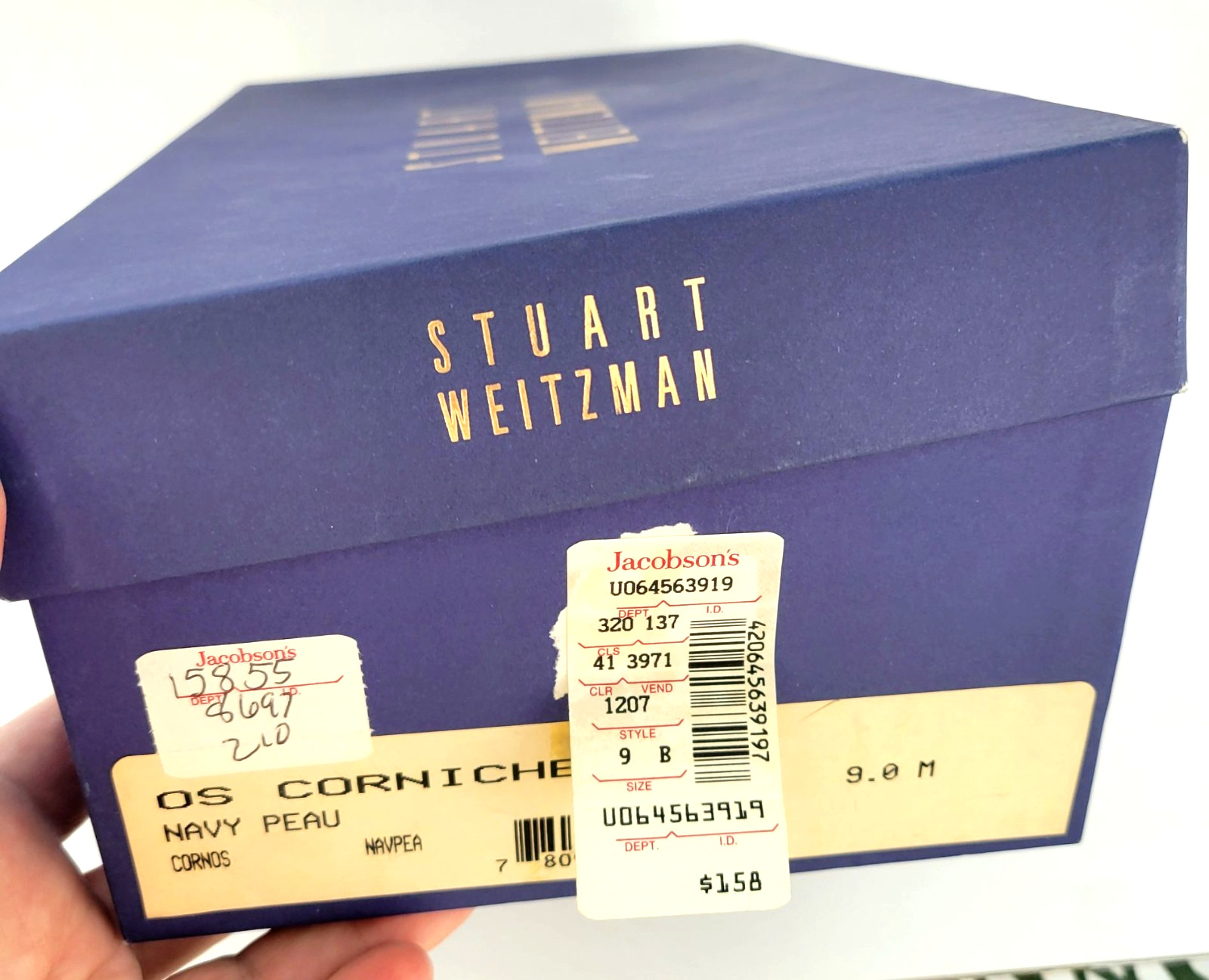 In Box! Vintage Stuart Weitzman Ladies Navy Peau de Soie Mid Heel pumps, Sz 9B/M