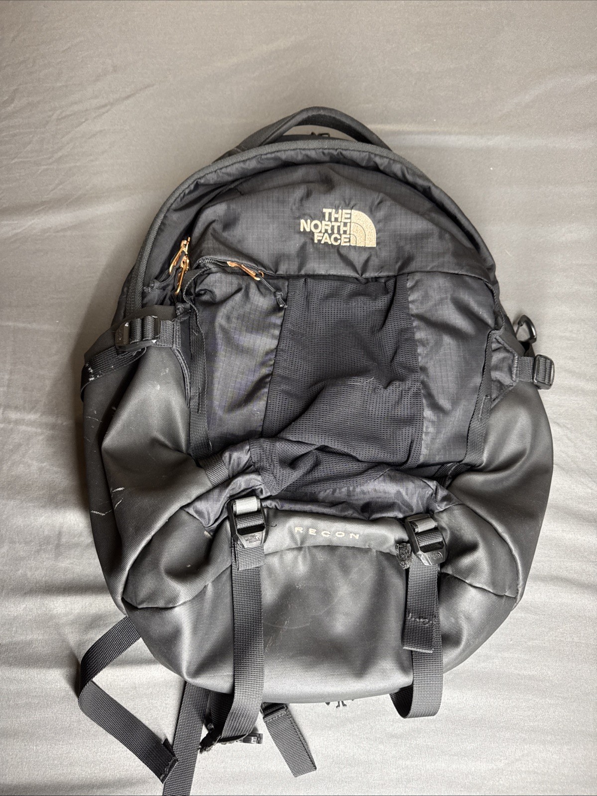 The North Face Women’s Recon Luxe Backpack, TNF Black/Burnt Coral, OS – USED