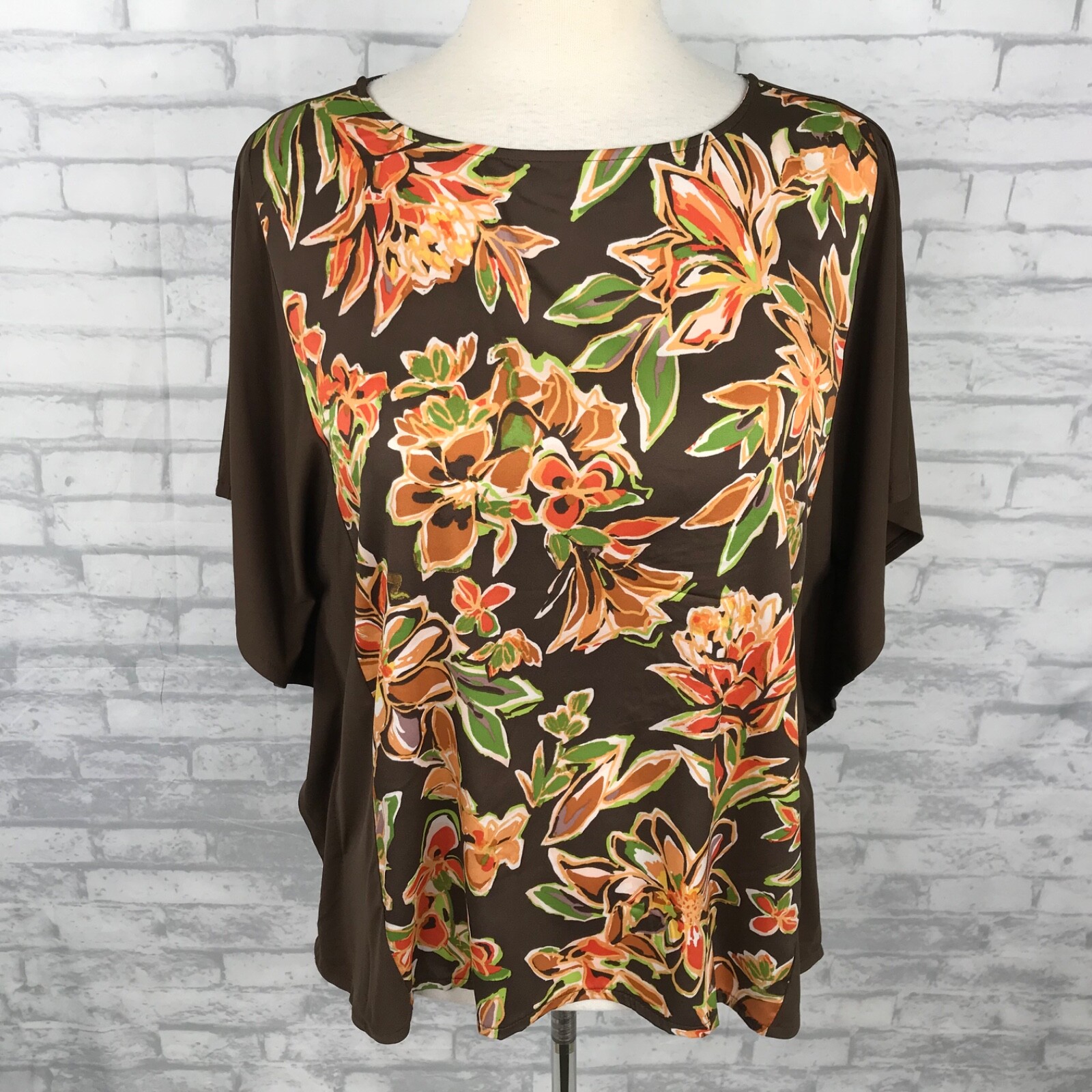 Bob Mackie Wearable Art Poncho Top Size 1X Floral Brown Blouse Short Sleeve