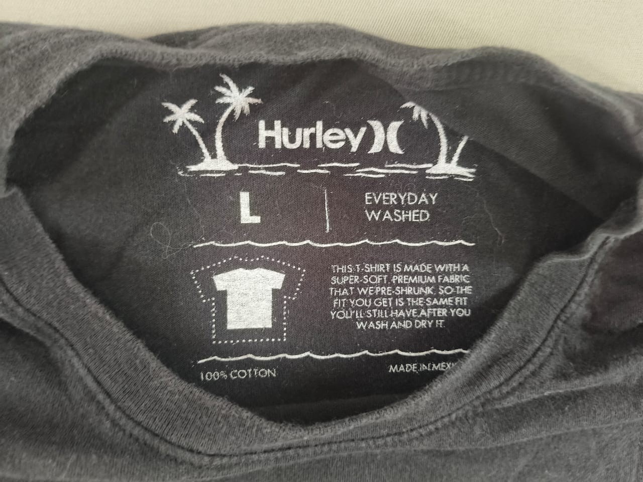 Hurley Everyday Washed Graphic Logo Tee Dark Gray 100% Cotton Surf Skate Size L