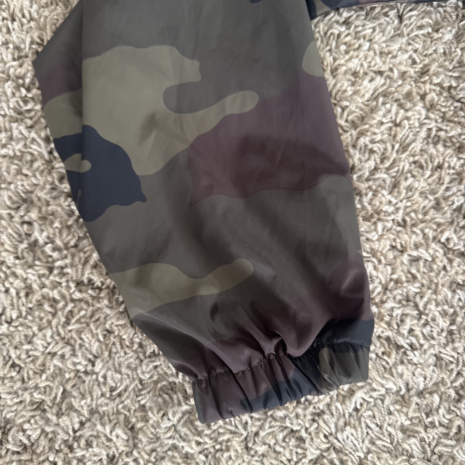 Thrasher Camouflage Skategoat Skateboarding Windbreaker Jacket – Men’s Small