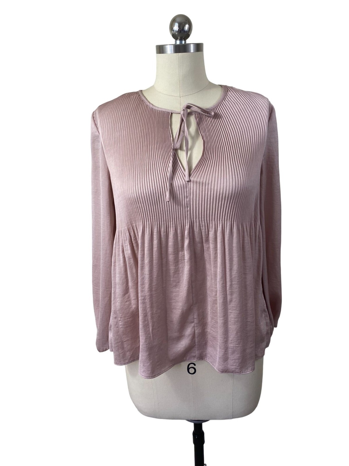 Lucky Brand Romantic Boho Blouse Womens XS Pink Pleated Satin Soft Balletcore