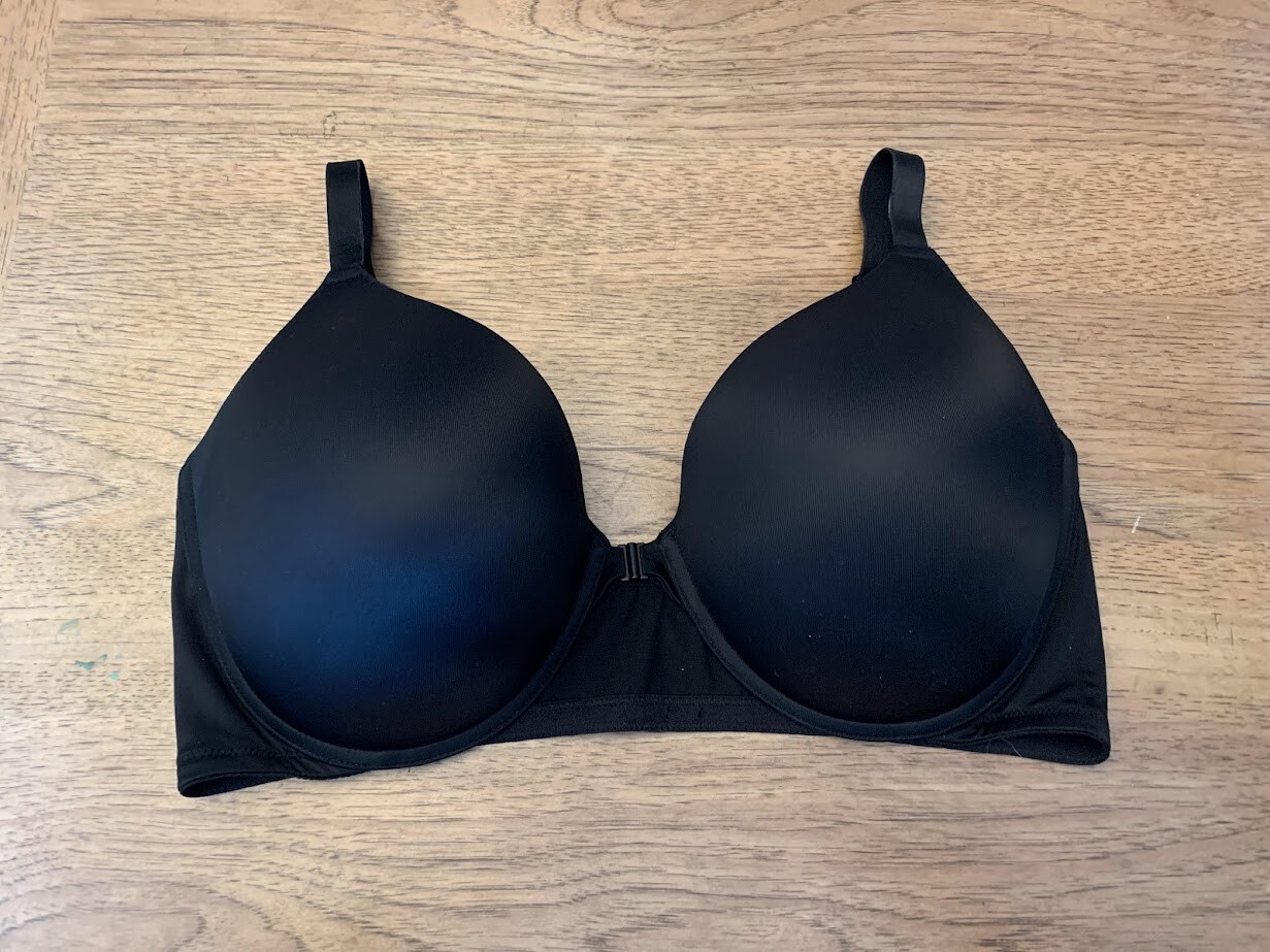 PINK Victoria’s Secret Pure Black 32B Wear Everywhere Push Up Front Close Bra