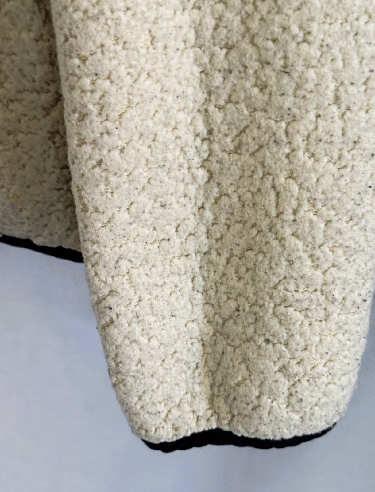 Milk/Beige Cozy Pullover w/top zip, l. Sleeve, Blk trim, Thread & Supply, Med