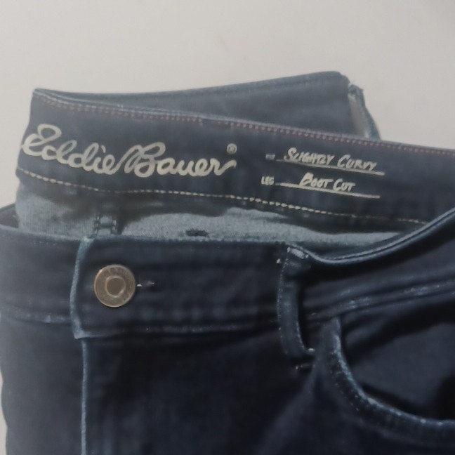 Eddie Bauer Women’s Slim Bootcut Jeans Blue Dark Wash Mid Rise 5-Pocket Stretch