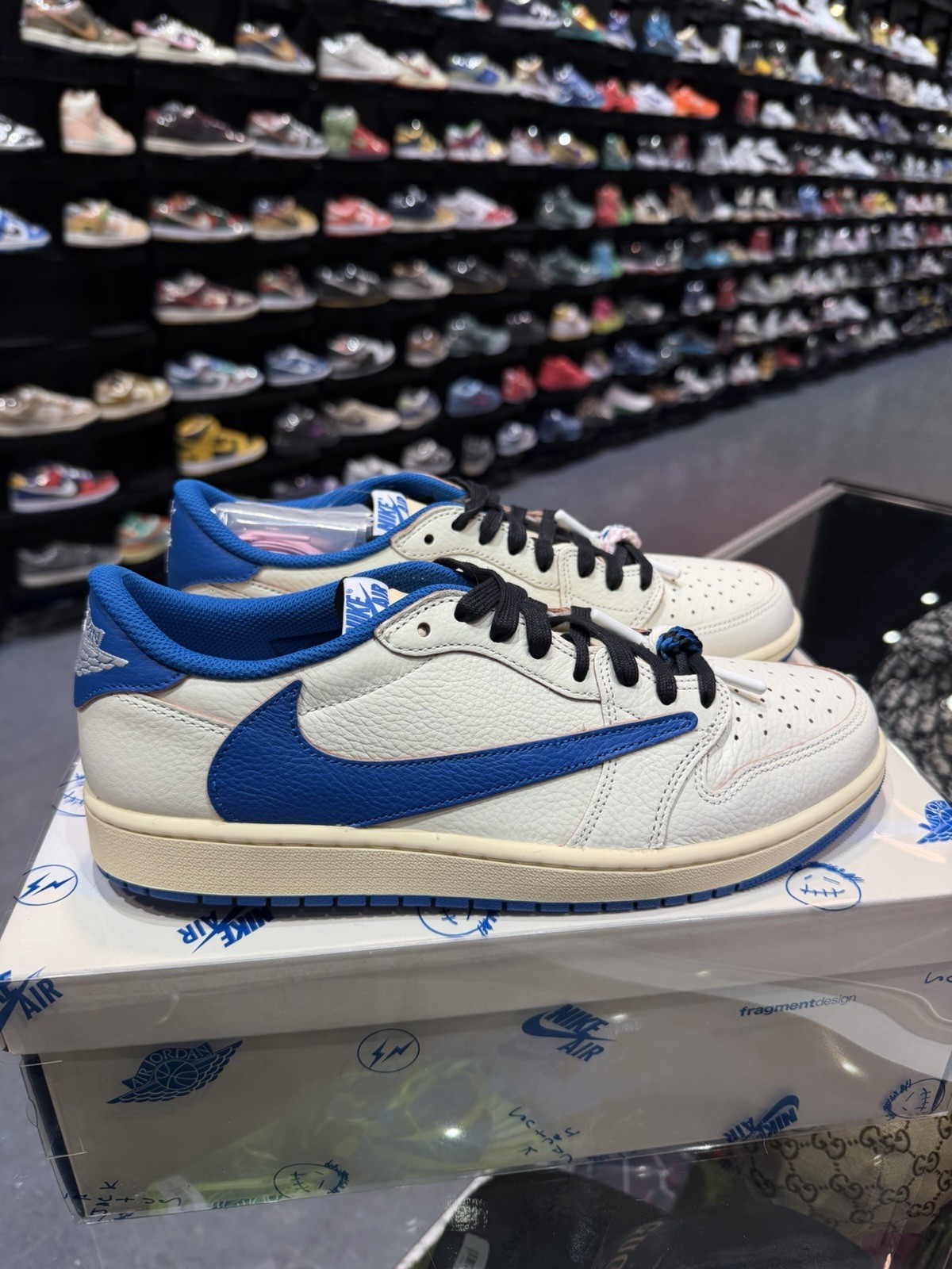 Size 11 – Fragment Design x Travis Scott x Air Jordan 1 Retro (DM7866 104)
