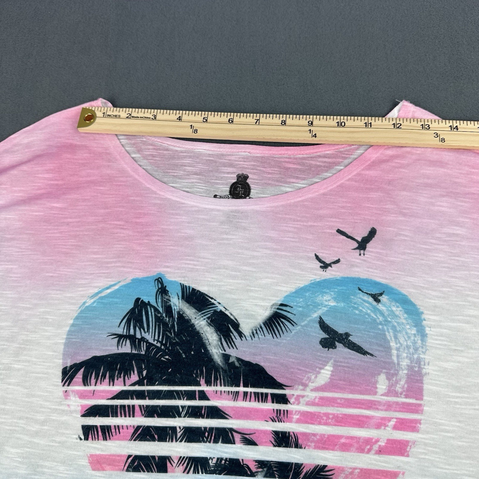 Jerry Leigh Junior’s XXL Tropical Beach Heart ombre Scoop Neck Tee Pre-owned