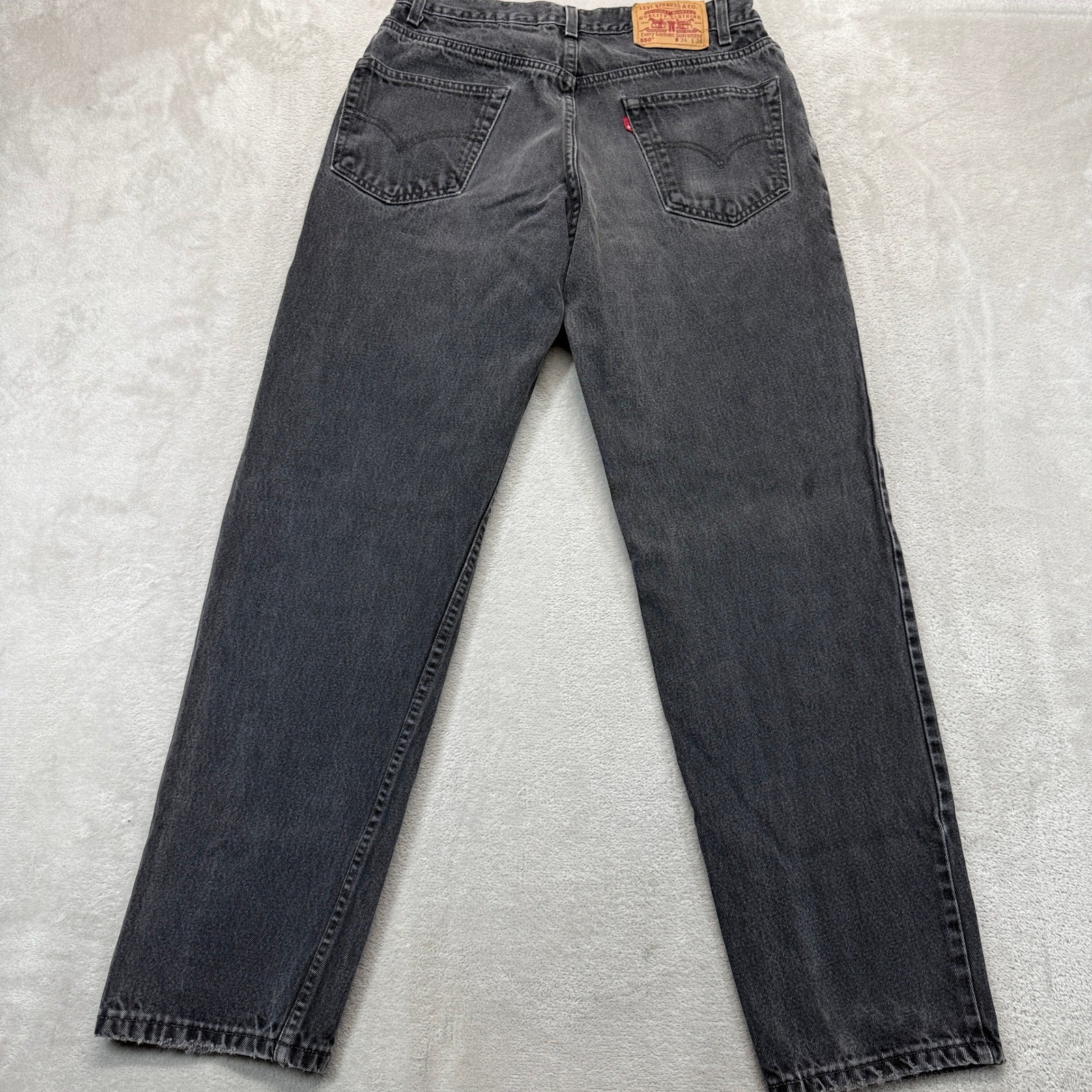 Vintage Levi’s 550 Jeans Mens 34×34 Black Relaxed Fit Tapered Leg 90s Streetwear