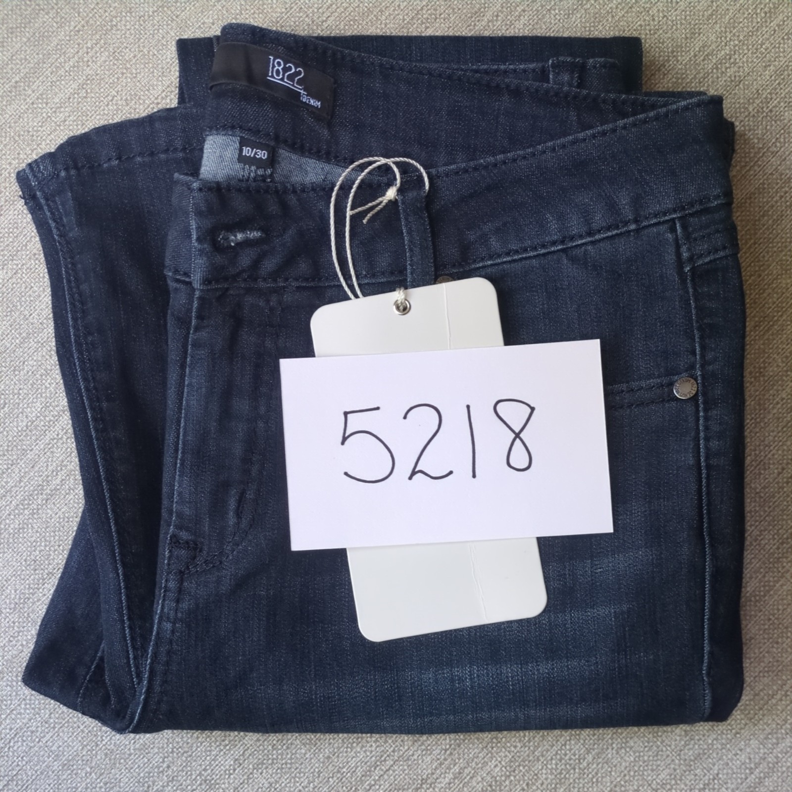 1822 Denim Butter Soft Vintage Flare Jeans Size 10/30 CJ8C1588A3 Stretch NEW